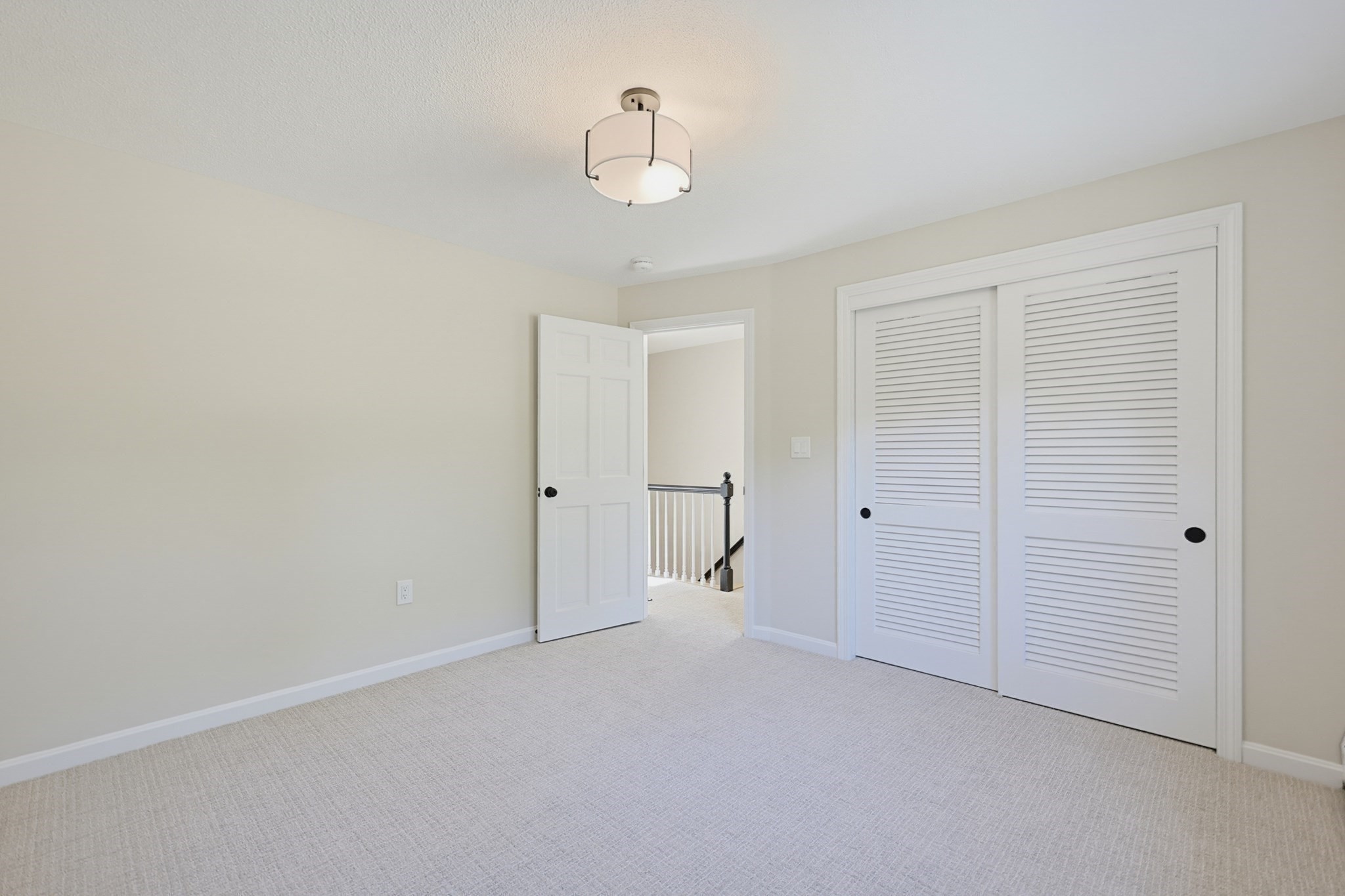 10 Wedgewood Property Photo 22