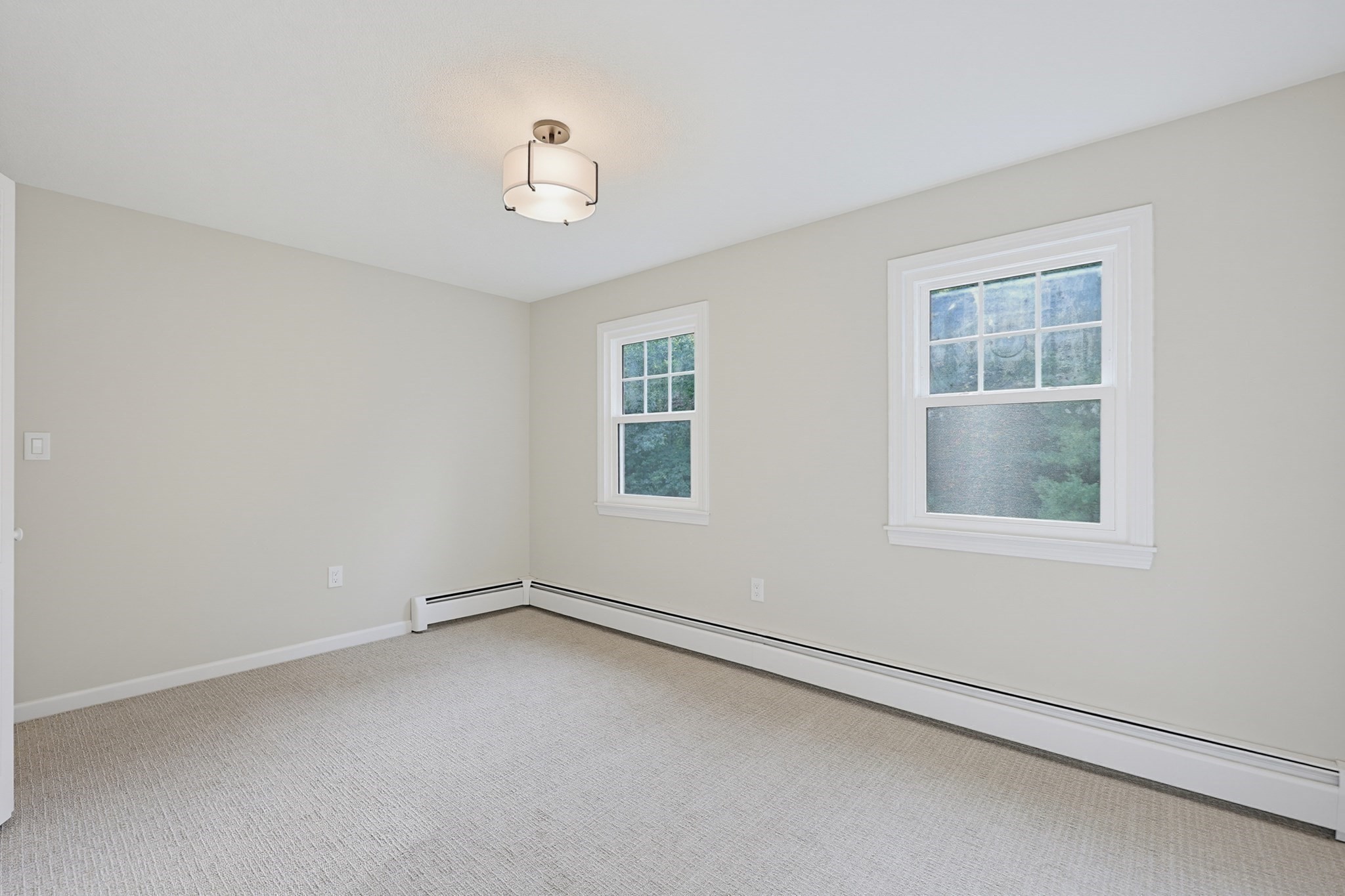 10 Wedgewood Property Photo 23