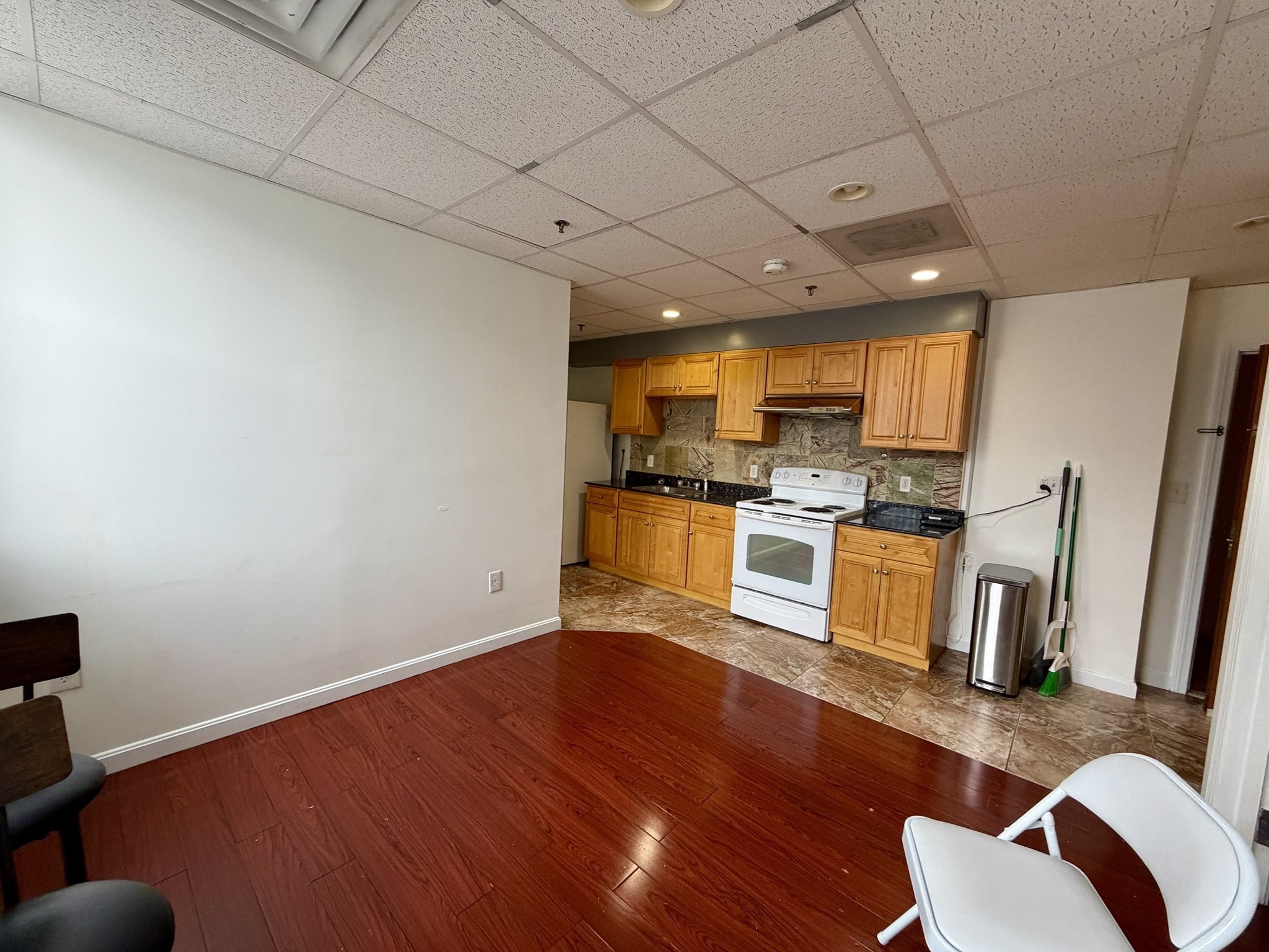 72 Kneeland # 601 Property Photo 7