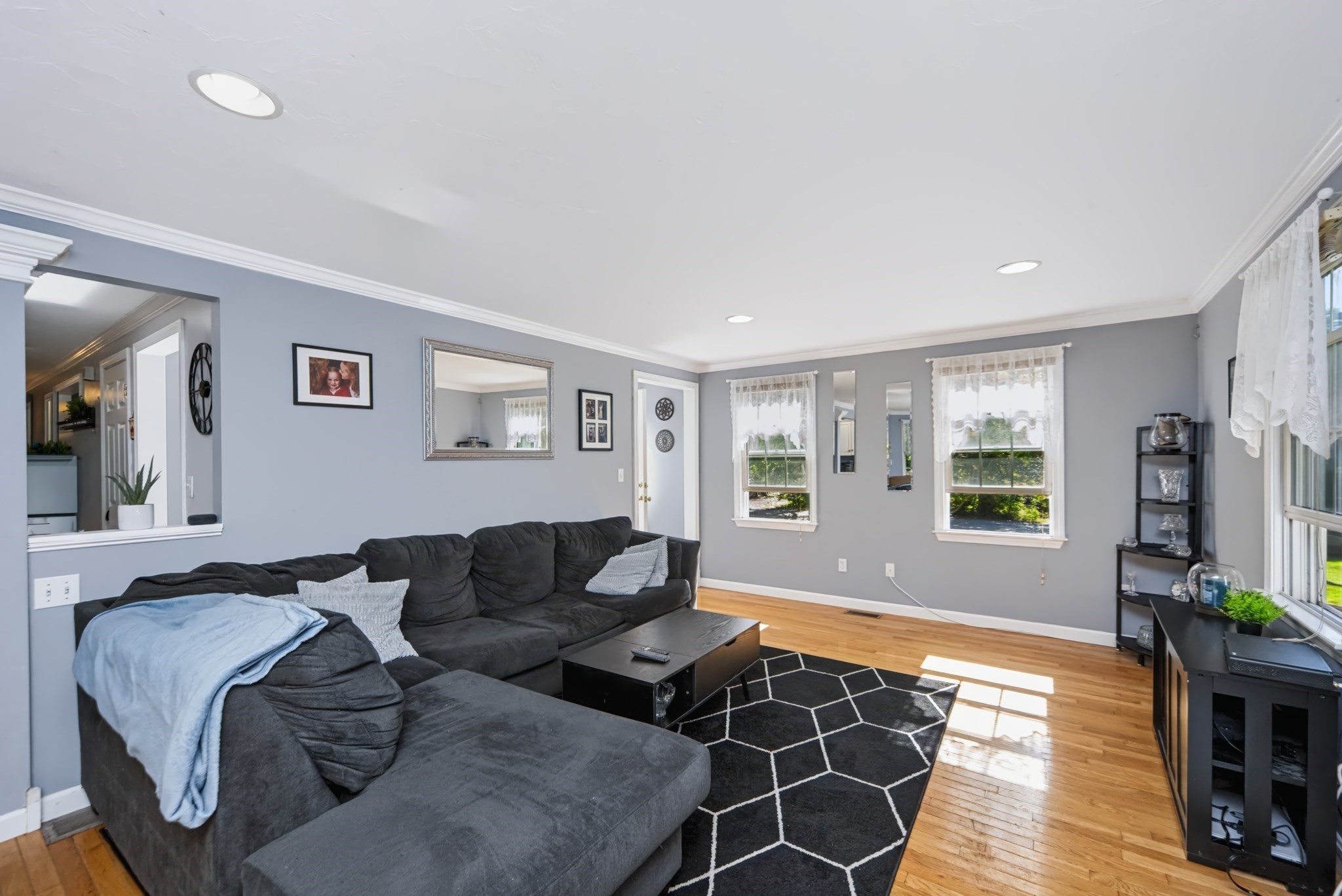 24 Evergreen Rd Property Photo 6