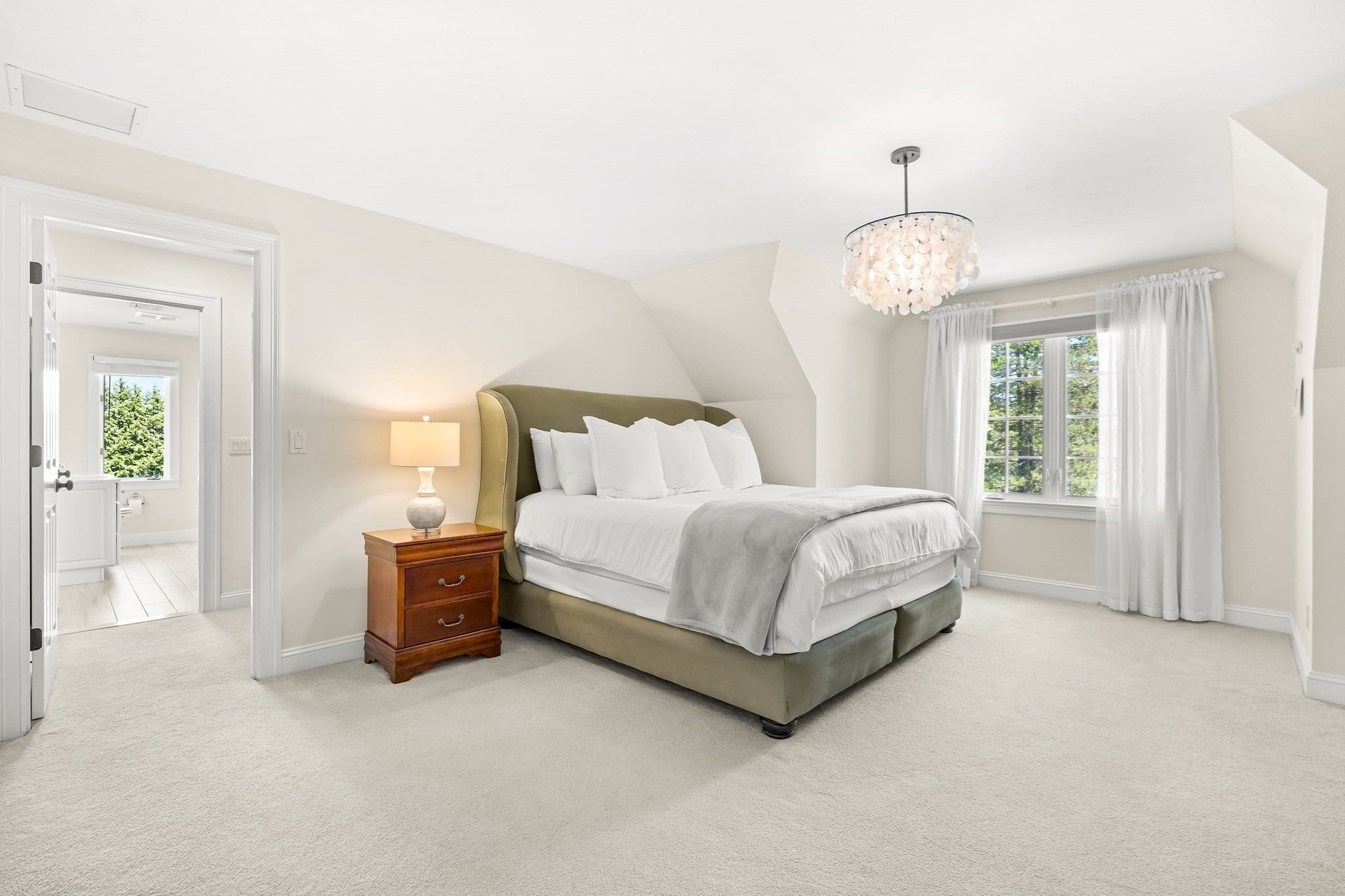 7 Pegan Ln Property Photo 21