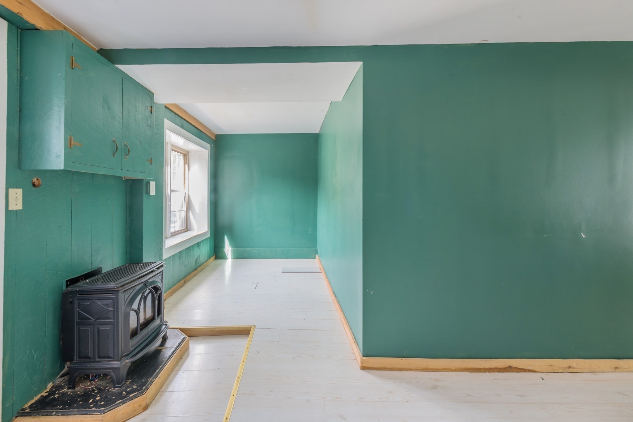 830 Main St Property Photo 6