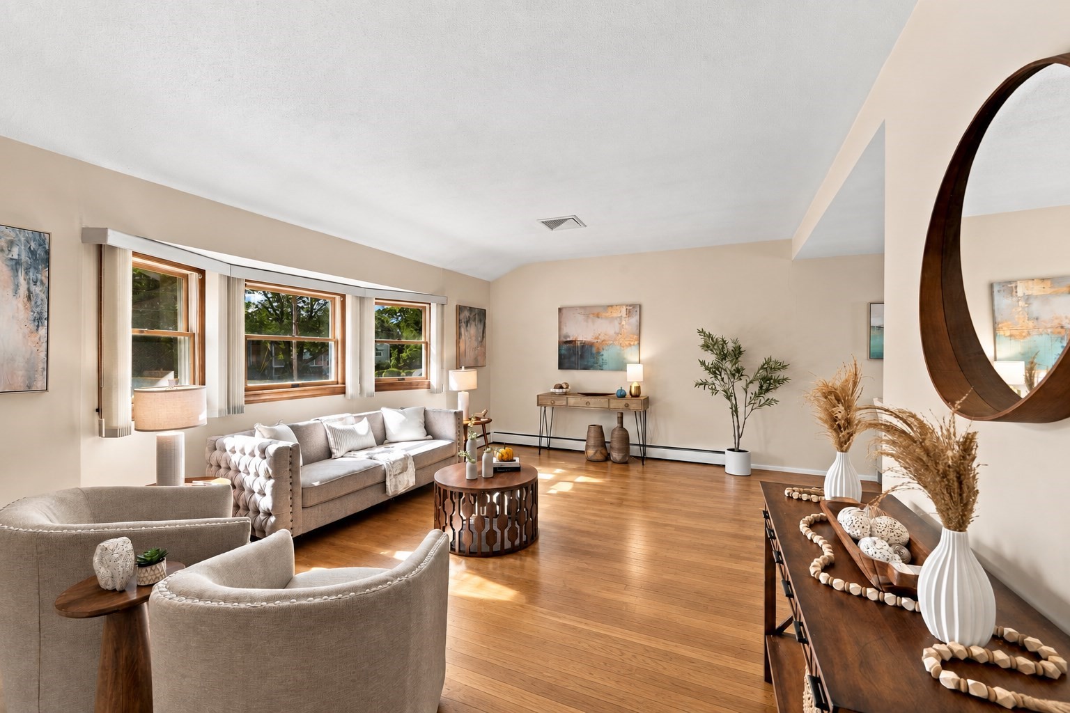 7 Princeton Street Property Photo 4