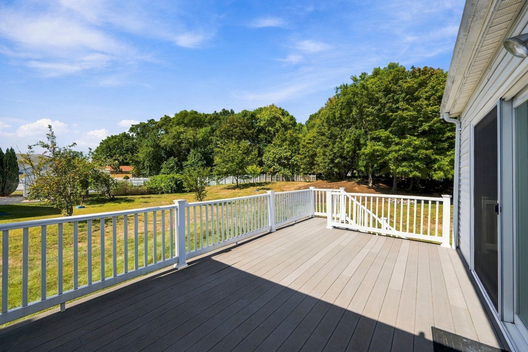 7 Princeton Street Property Photo 24