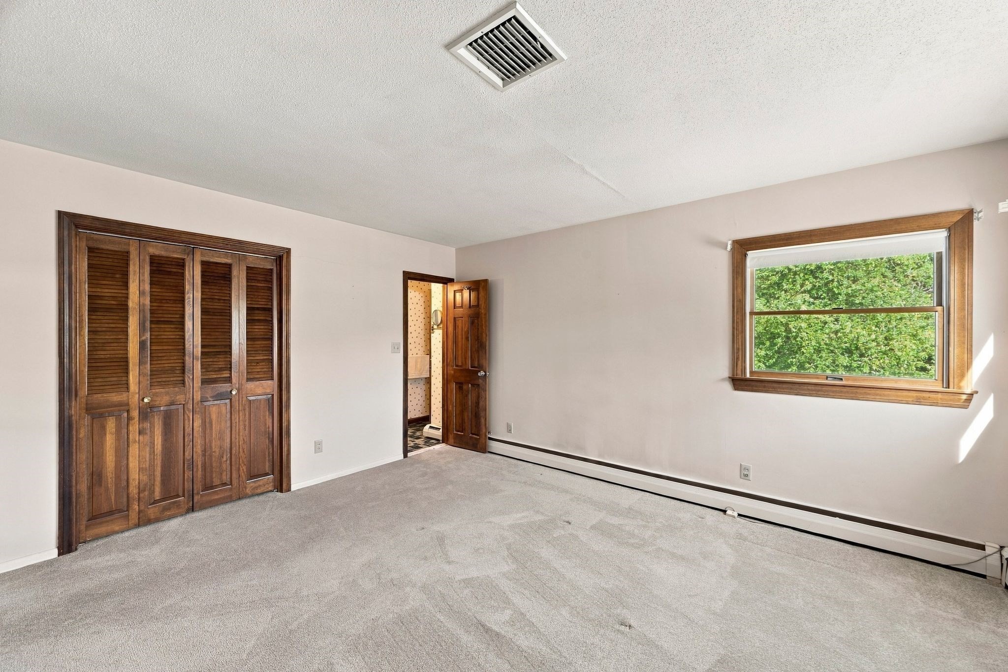 7 Princeton Street Property Photo 33