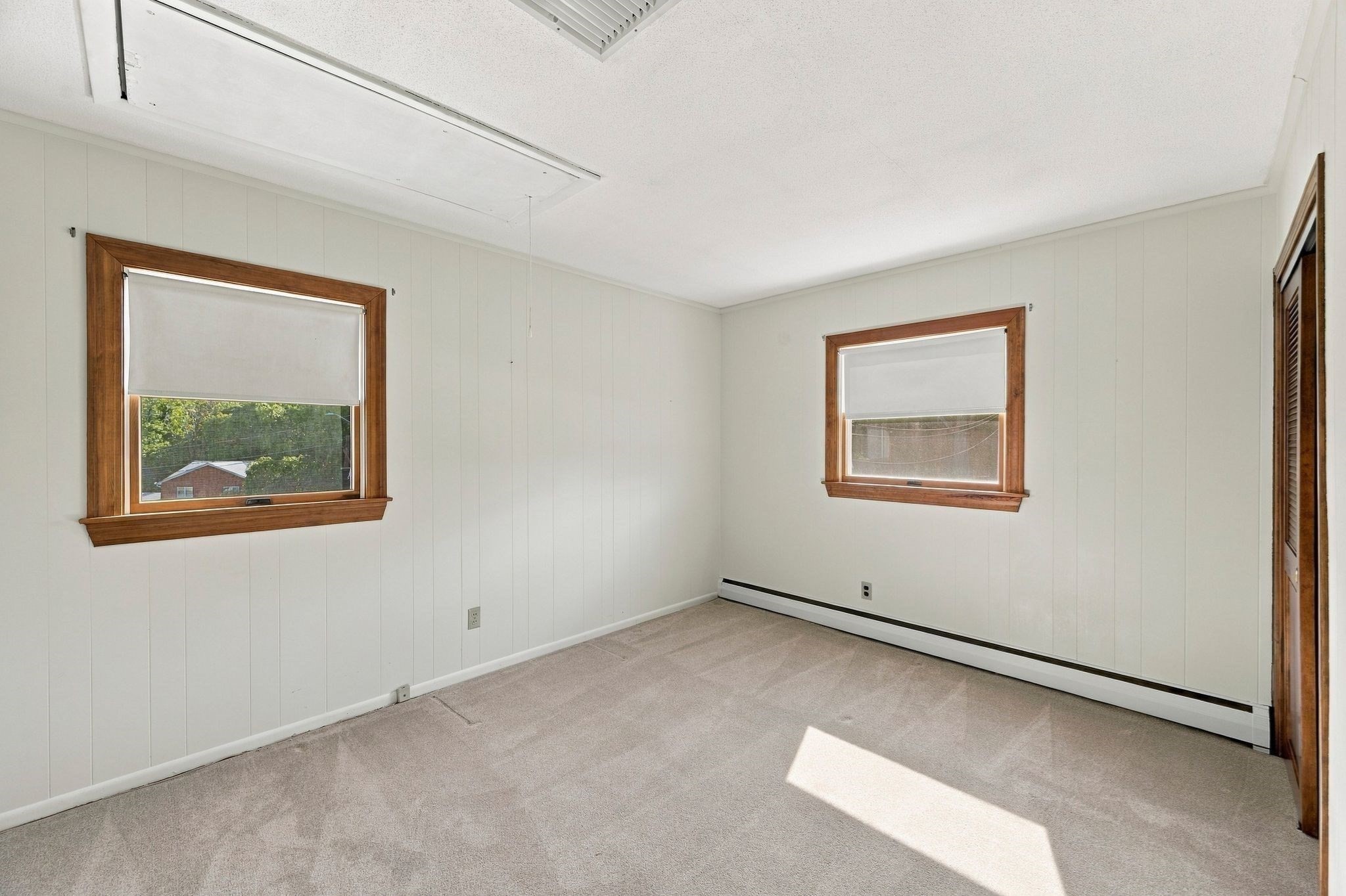 7 Princeton Street Property Photo 35