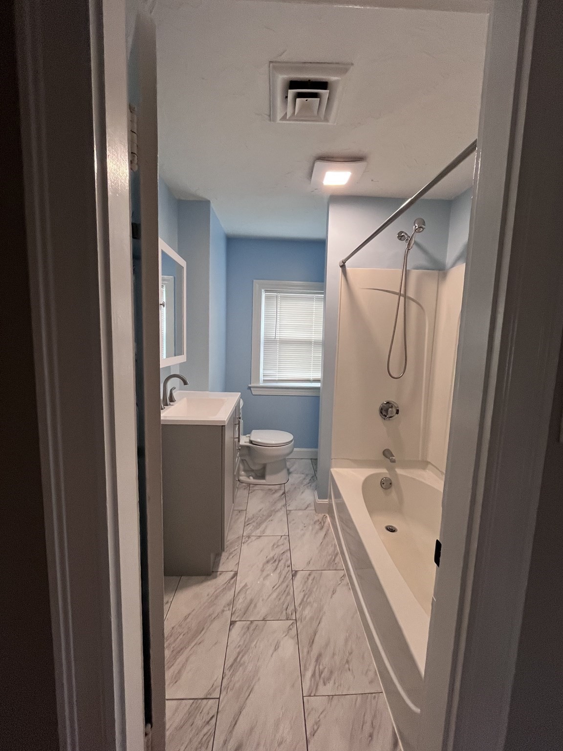 49 Phillips Ave # 3 Property Photo 14