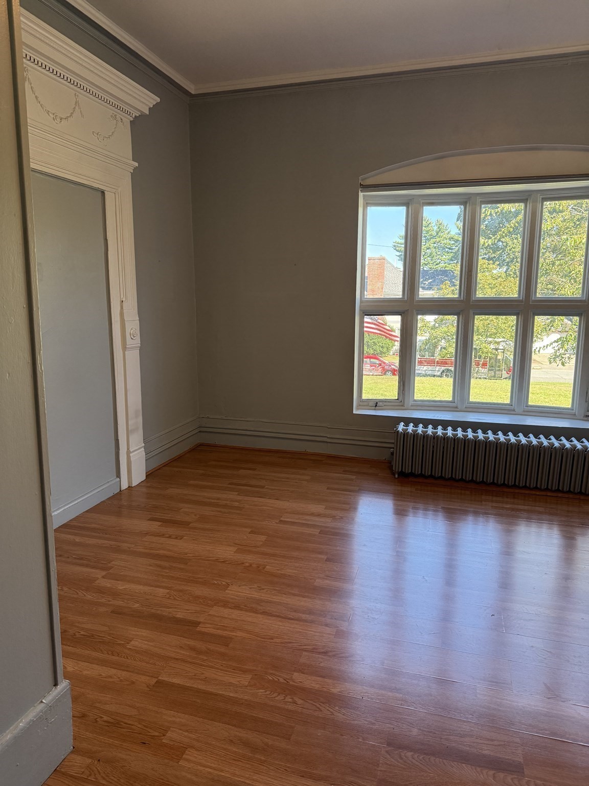 306 West Elm St # 2 Property Photo 1