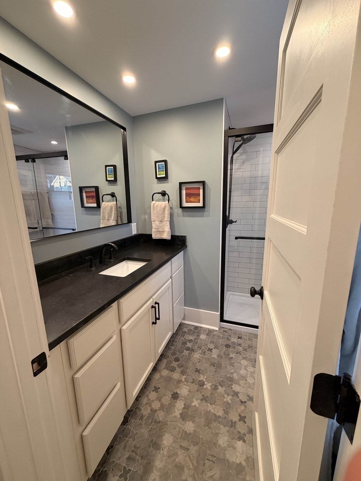 120 Hope Street Property Photo 8
