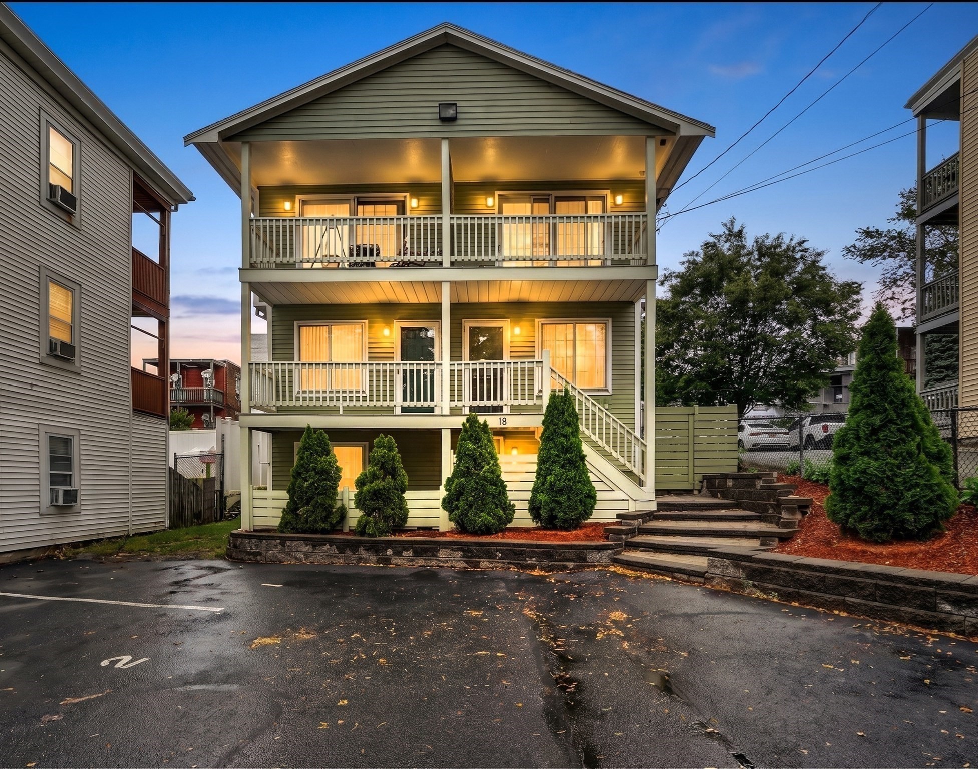 18 Suffolk St Property Photo 7