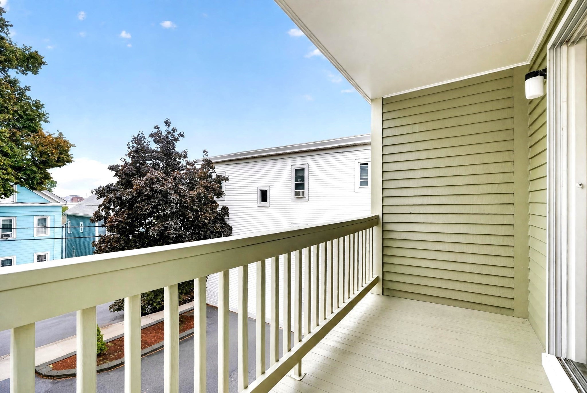 18 Suffolk St Property Photo 13