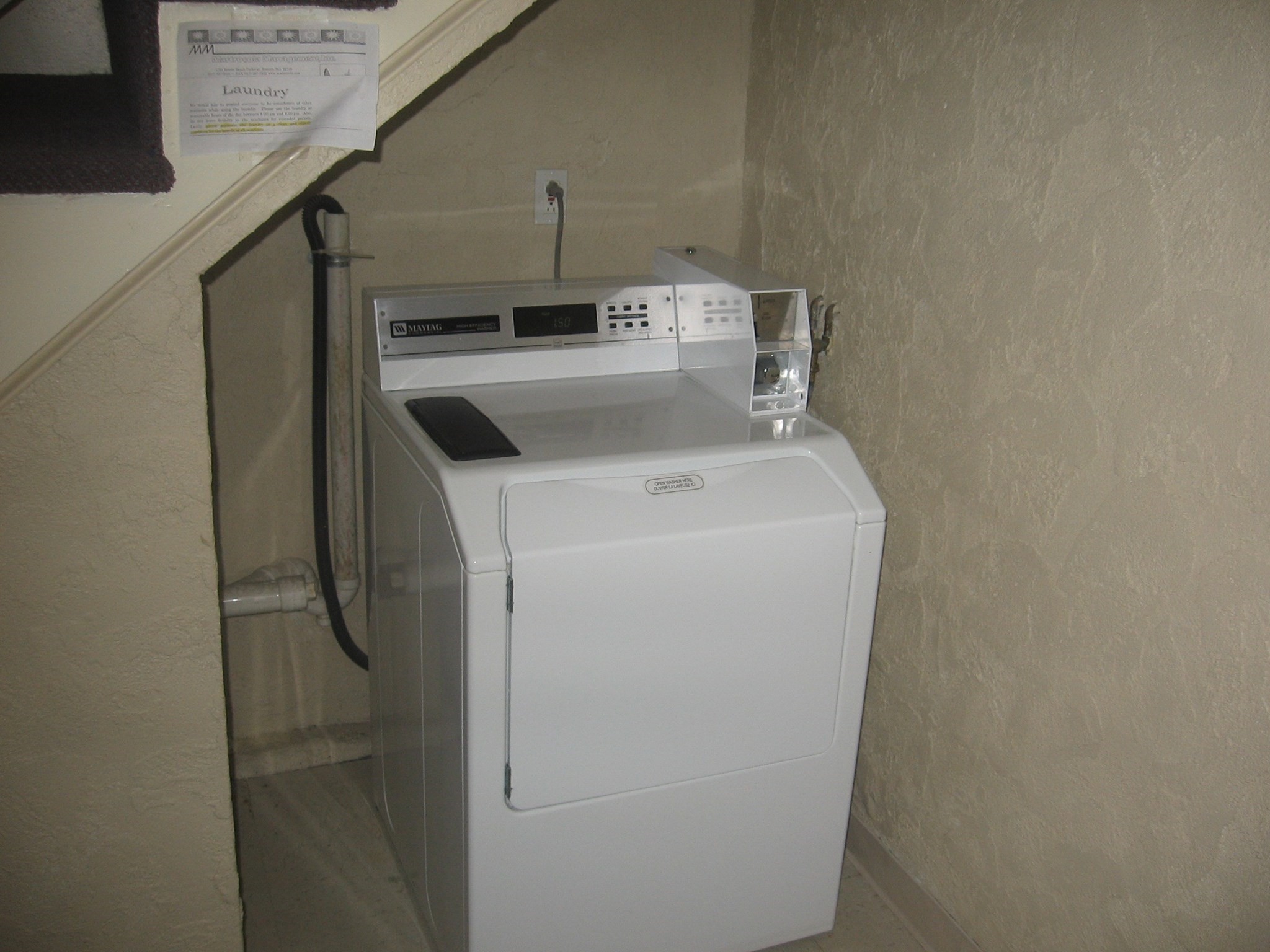 65 Woodlawn Avenue Property Photo 4