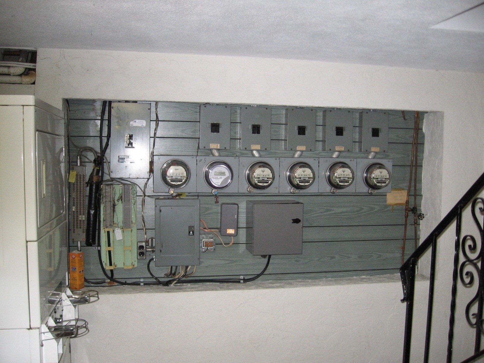 65 Woodlawn Avenue Property Photo 6
