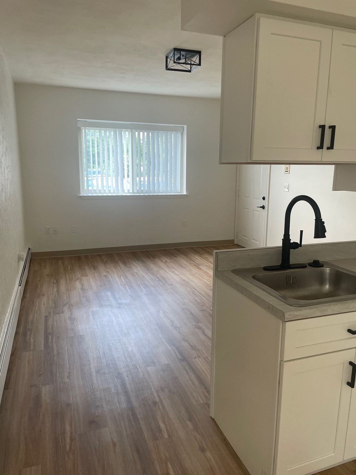 65 Woodlawn Avenue Property Photo 18