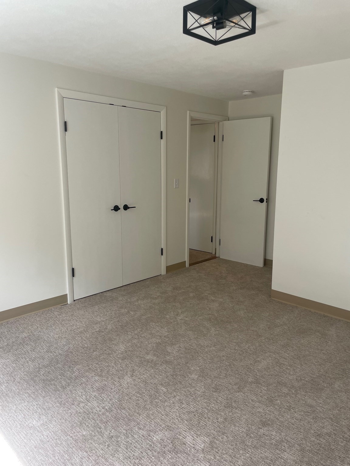 65 Woodlawn Avenue Property Photo 21