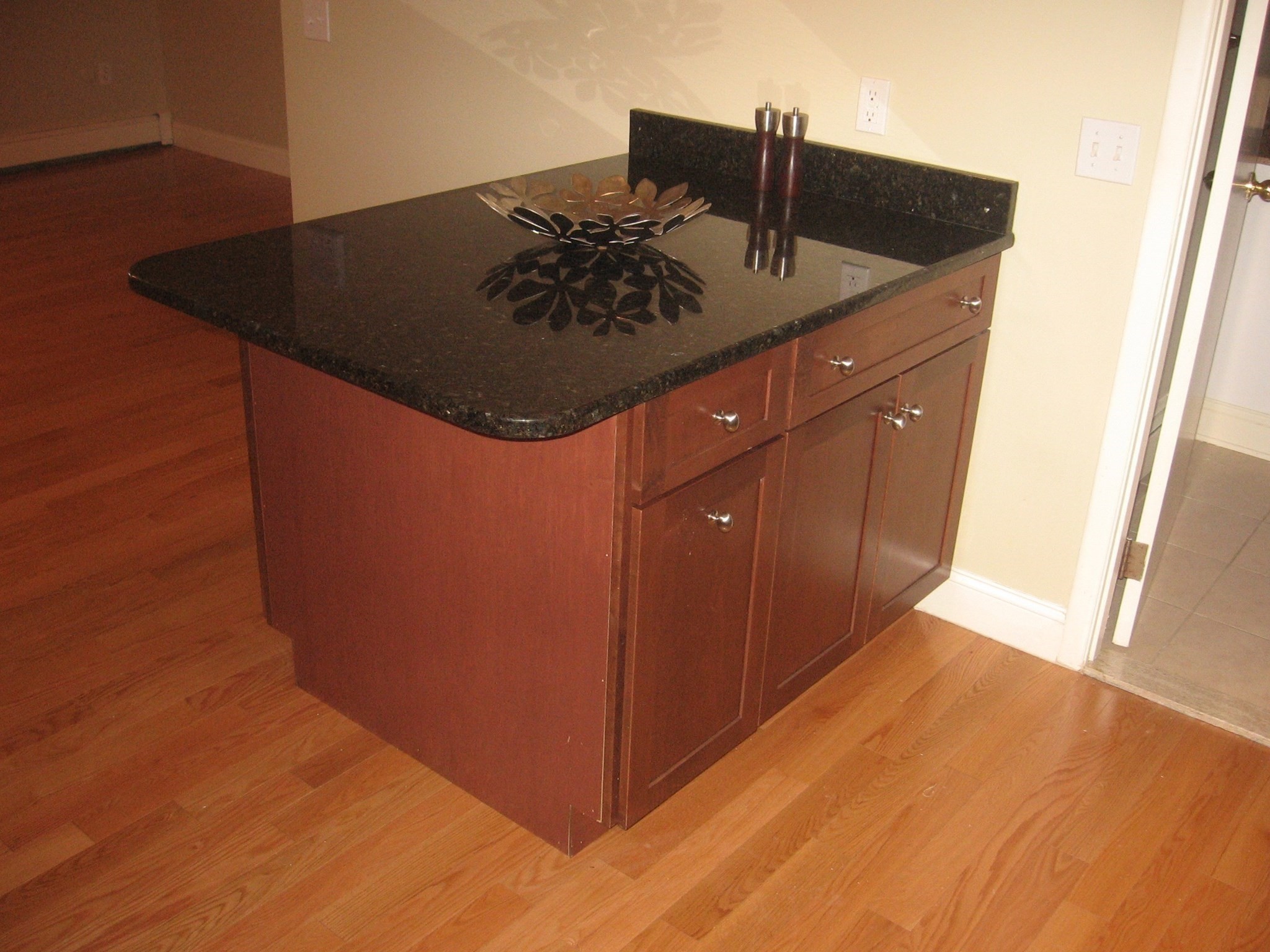 65 Woodlawn Avenue Property Photo 33