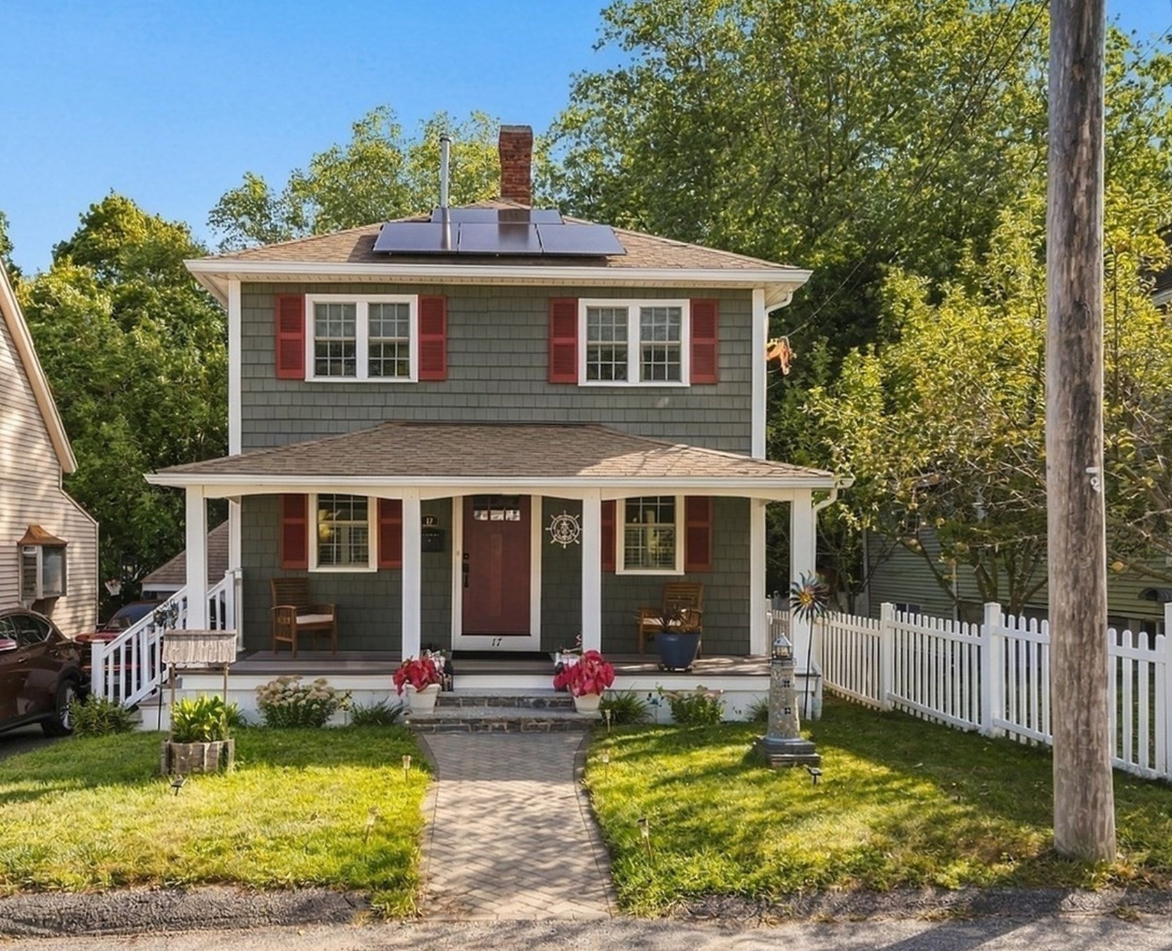 17 Bicknell Road Property Photo 1
