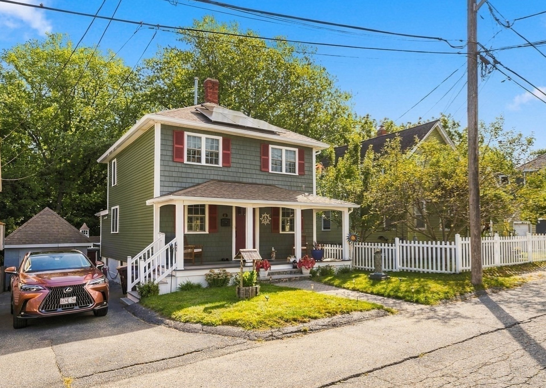 17 Bicknell Road Property Photo 1