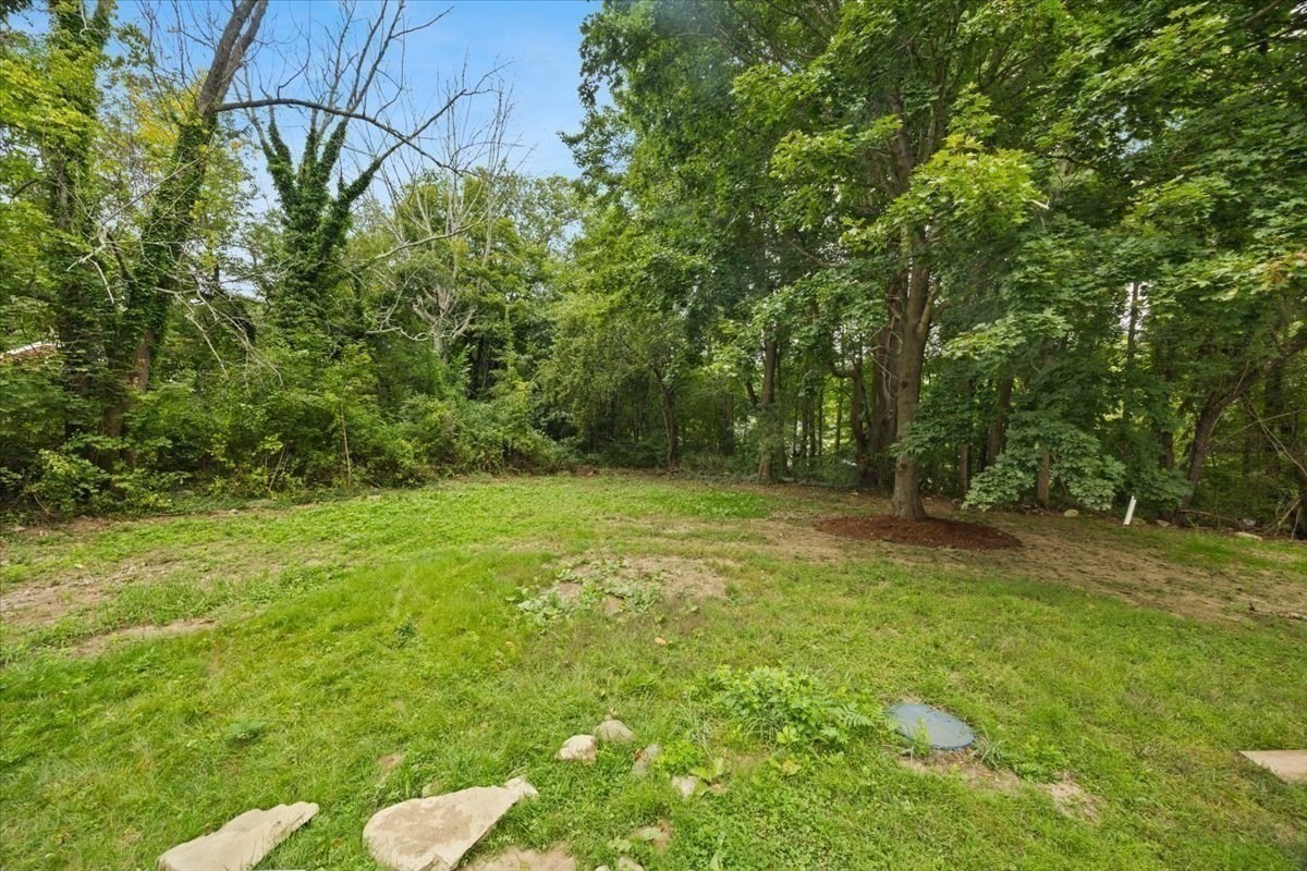 1088 Middleboro Ave Property Photo 38