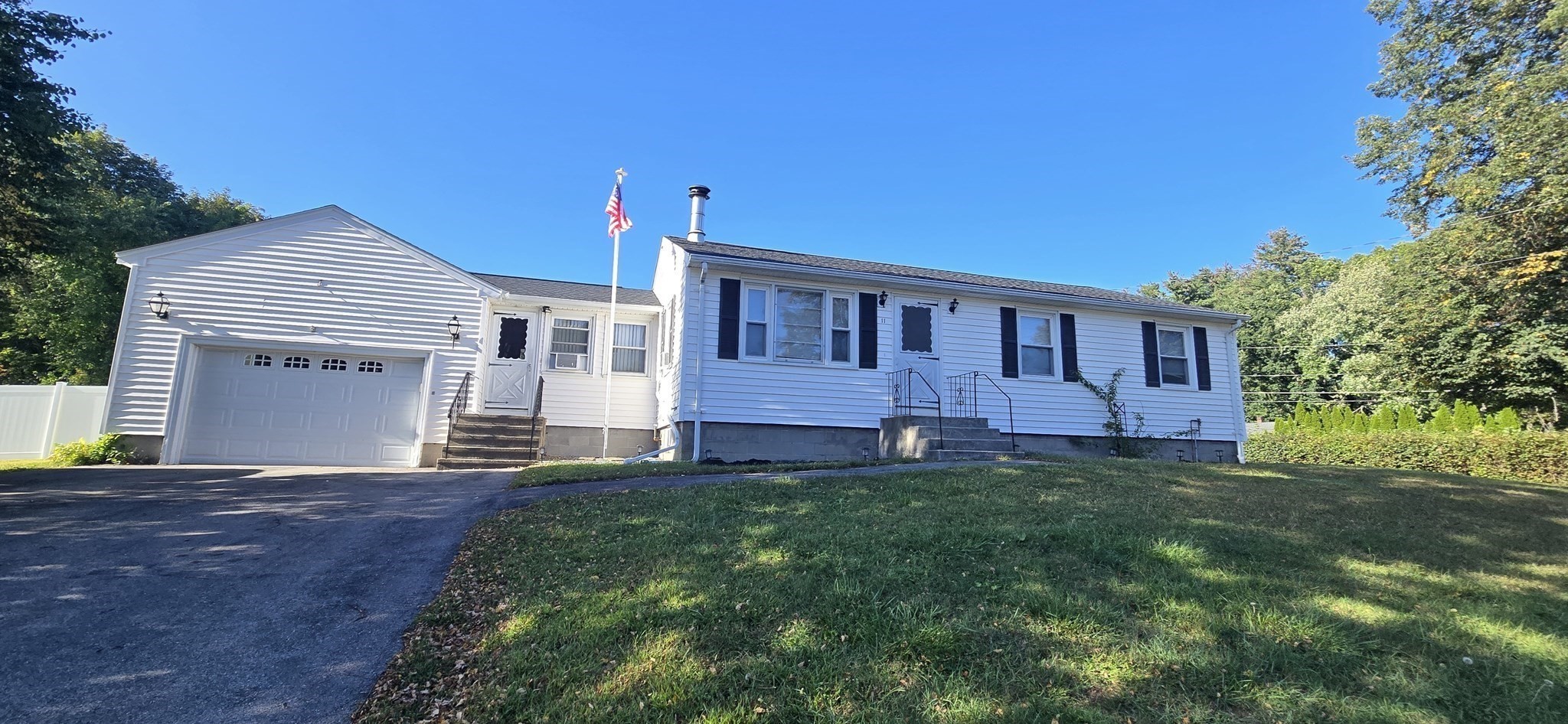 11 University Lane Property Photo 2