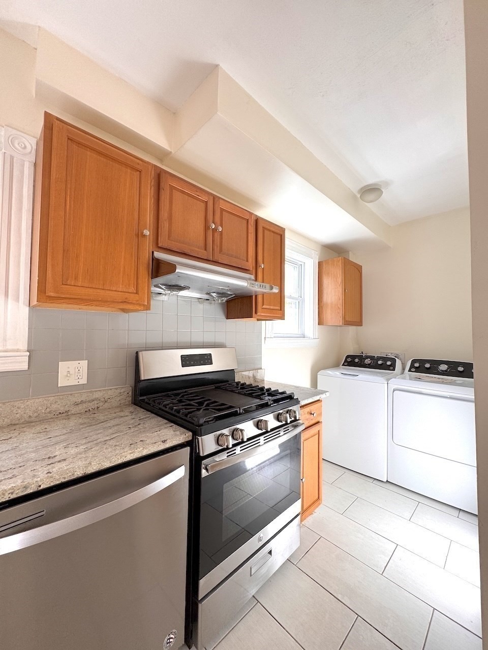 59 Judson St # 1 Property Photo 2