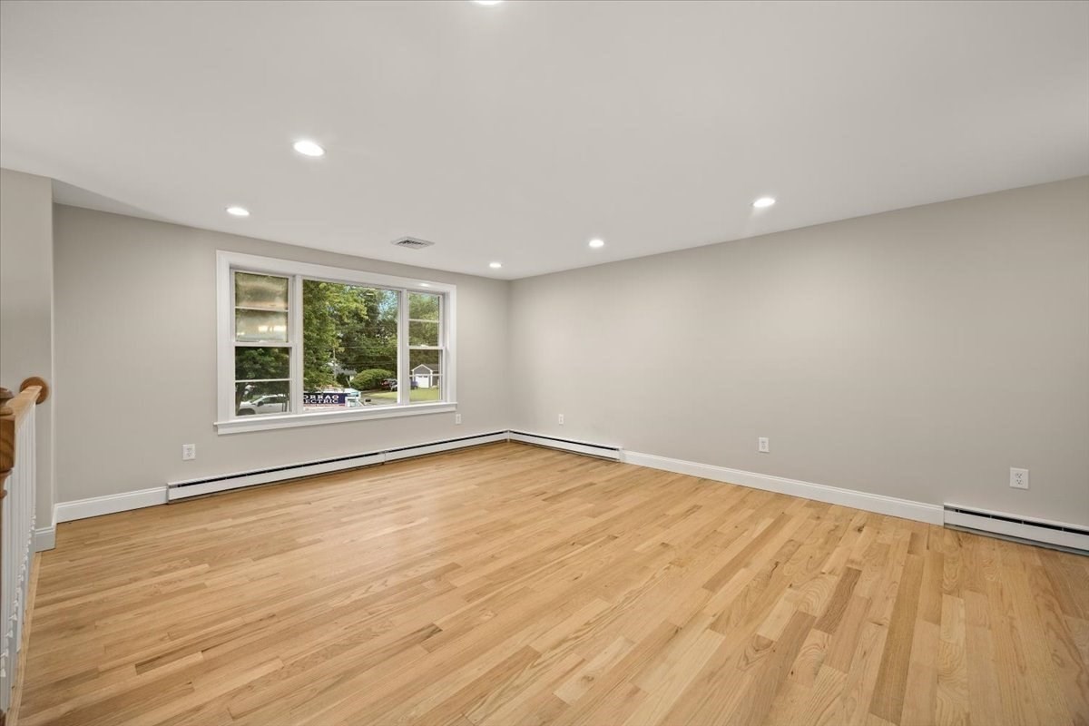 7 Barbara Road Property Photo 10