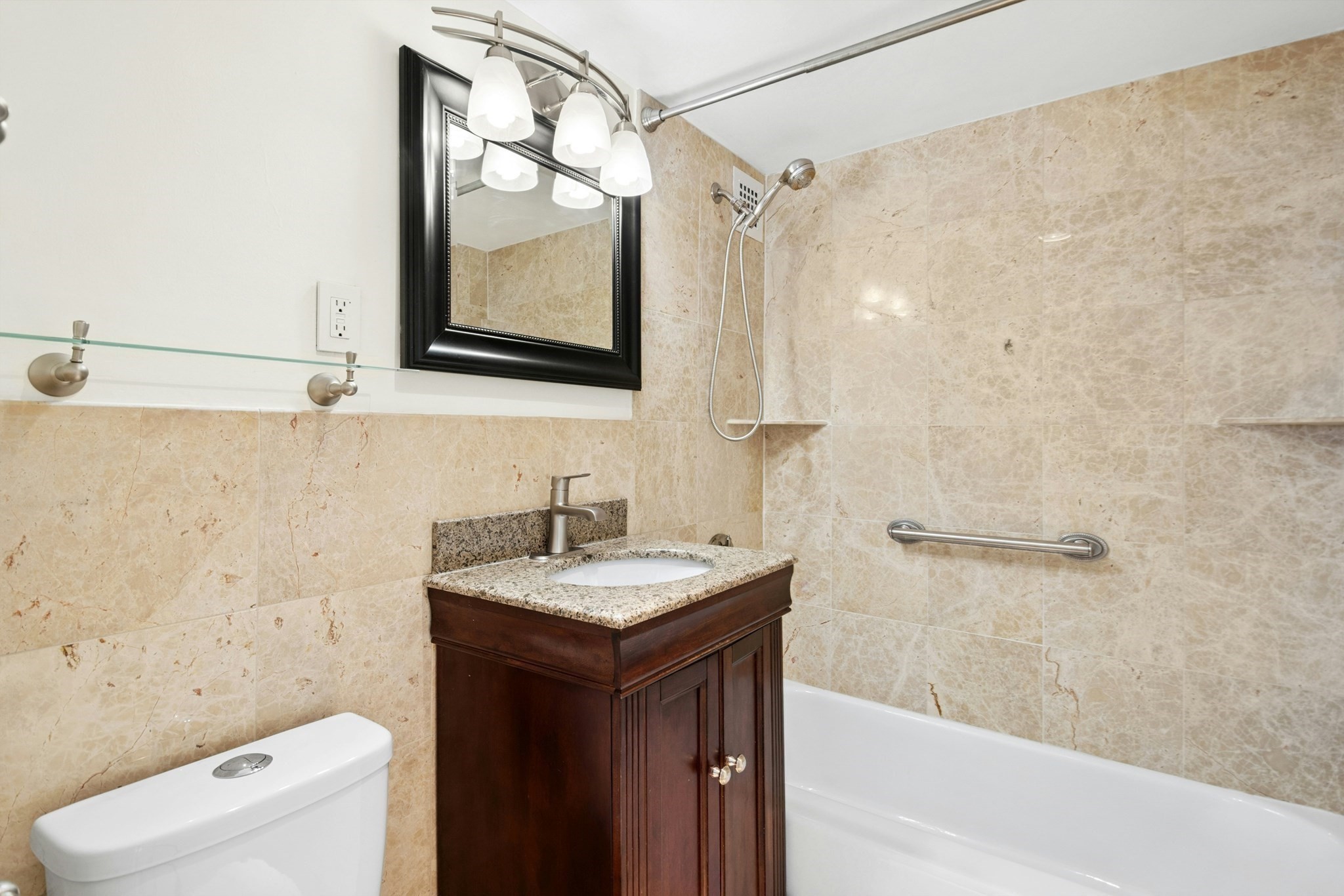 8 Whittier Pl # 11k Property Photo 19