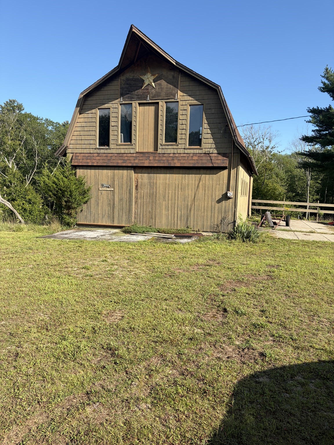 101-b Middle Property Photo 1