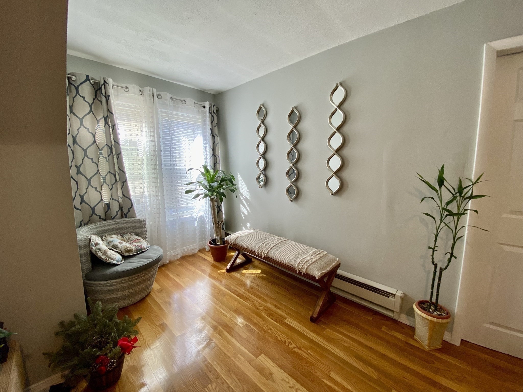 3140 Washington Street # 4 Property Photo 2