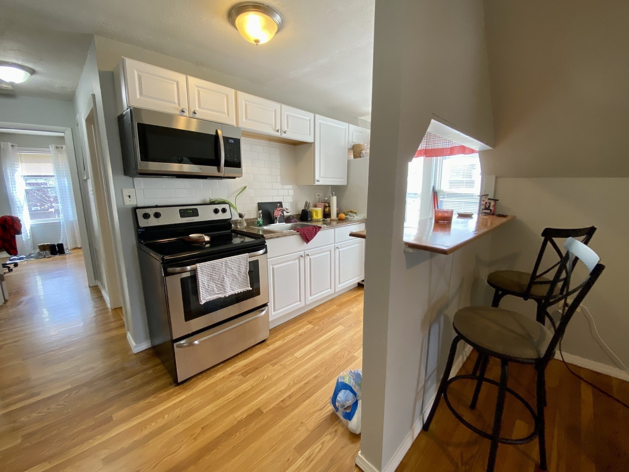 3140 Washington Street # 4 Property Photo 5