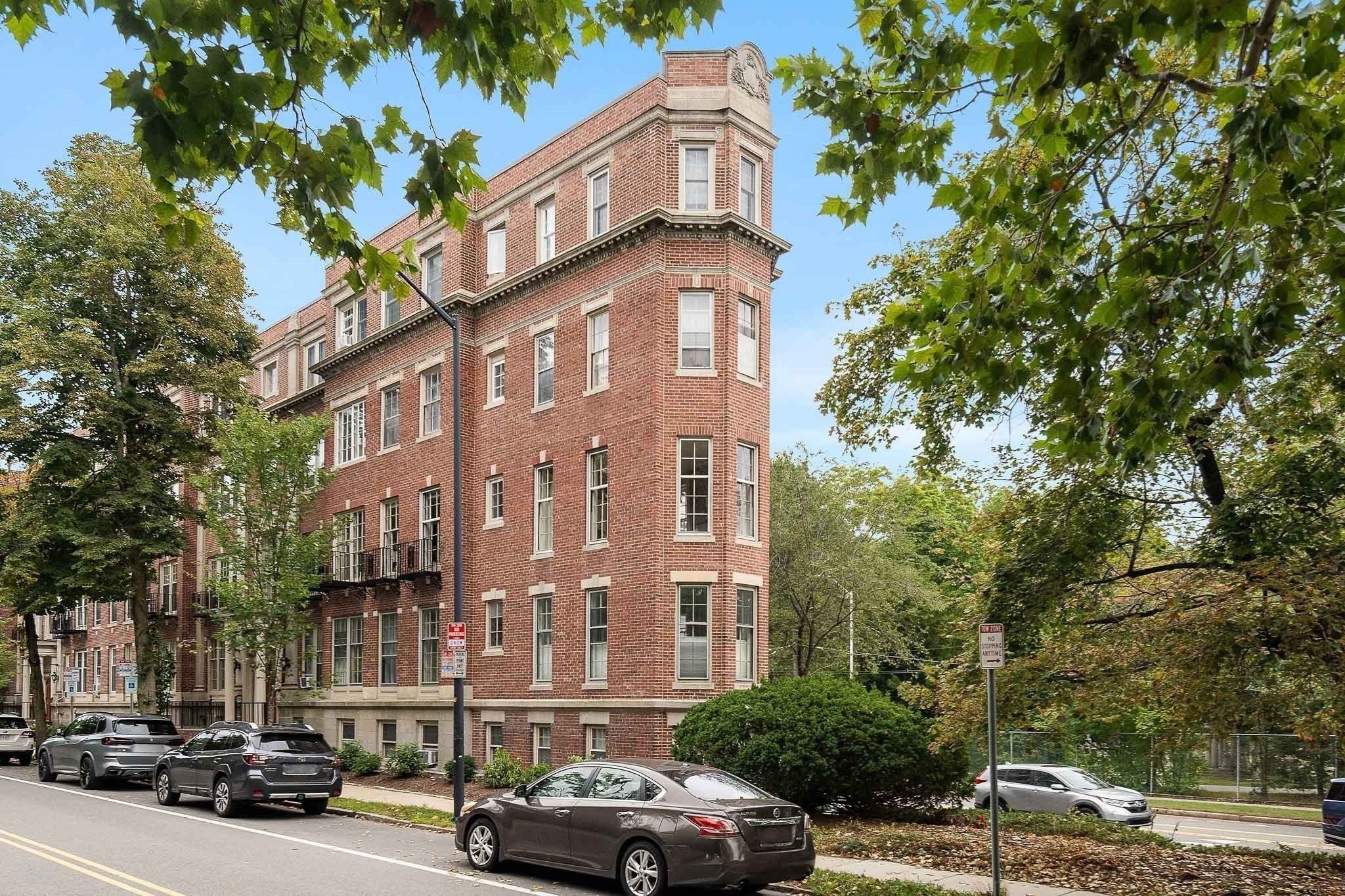 250 Brattle Street # 22 Property Photo 18