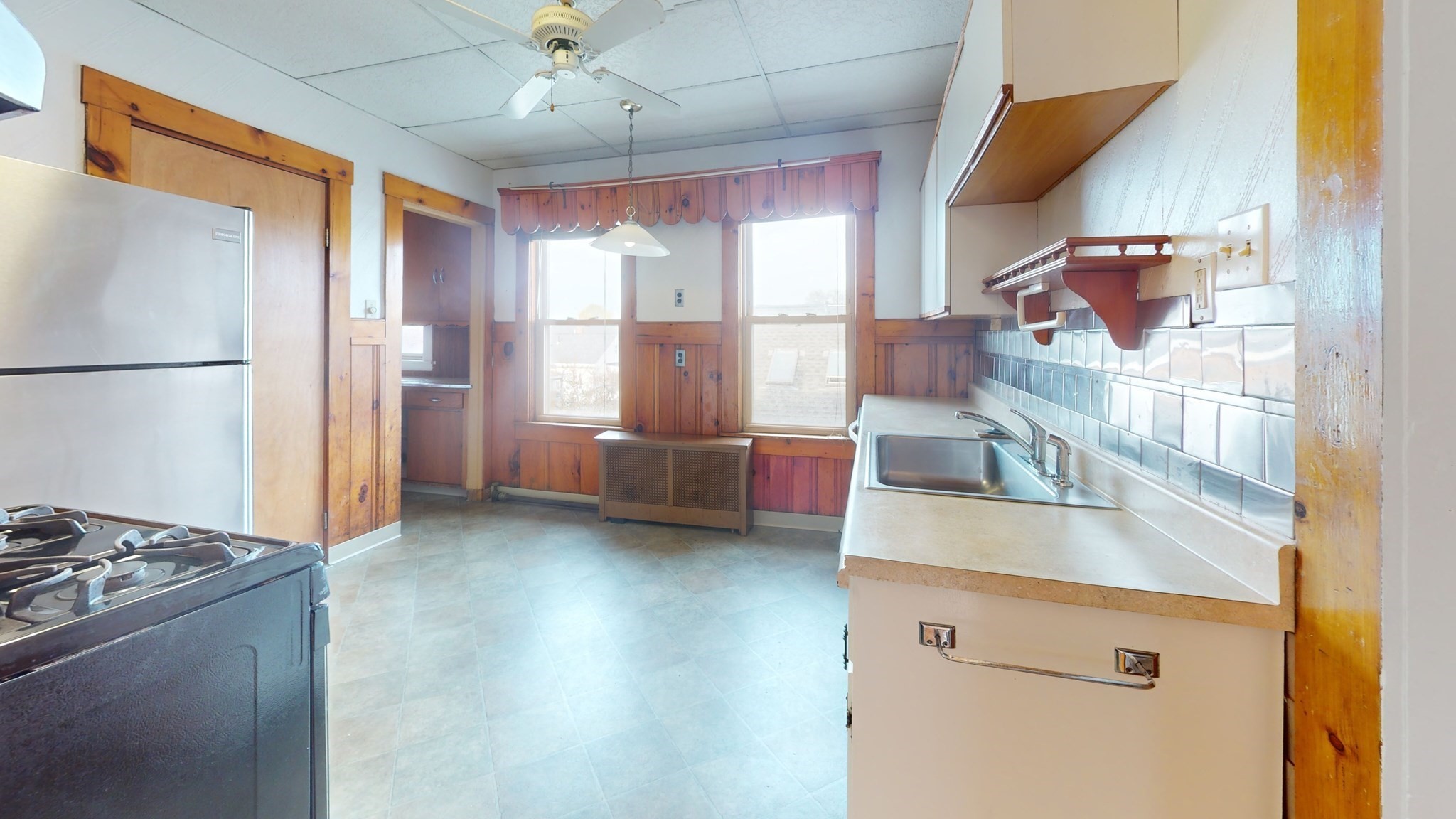 24 Mayberry St # 3 Property Photo 2
