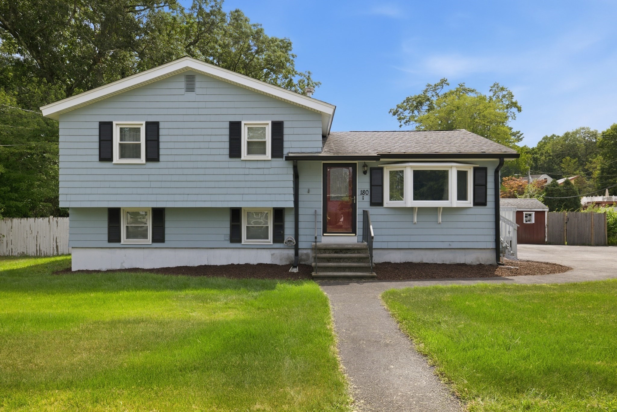 180 River St Property Photo 1