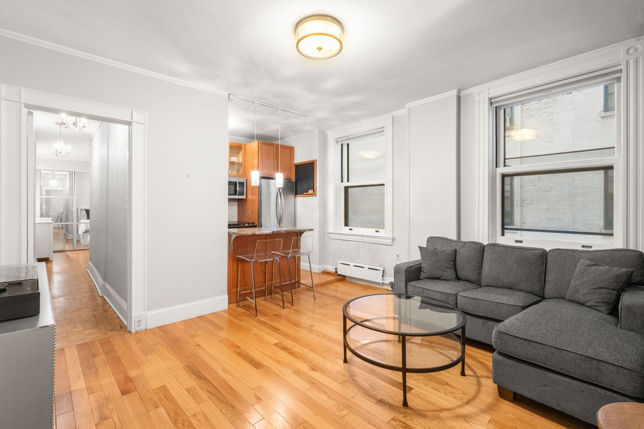 21 Beacon St # 3n Property Photo 3