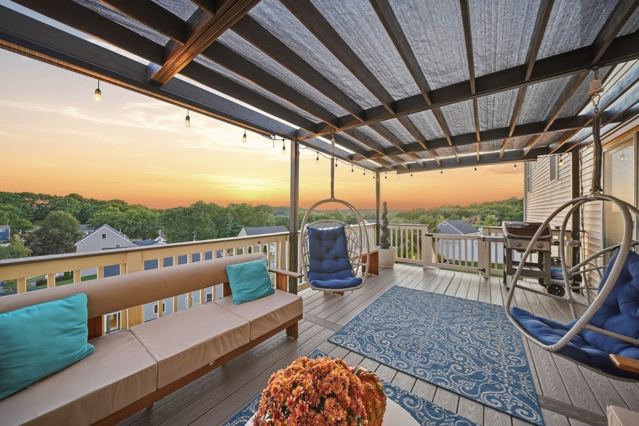 1 Tsitsinos Dr Property Photo 11