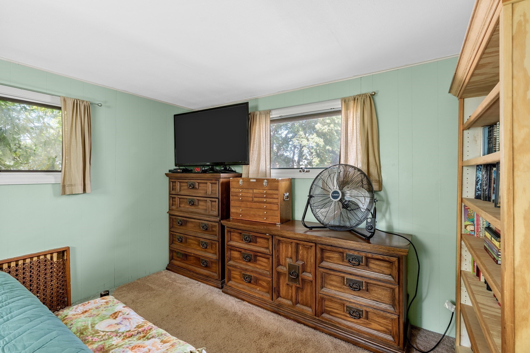141 Brookside Ave Property Photo 16