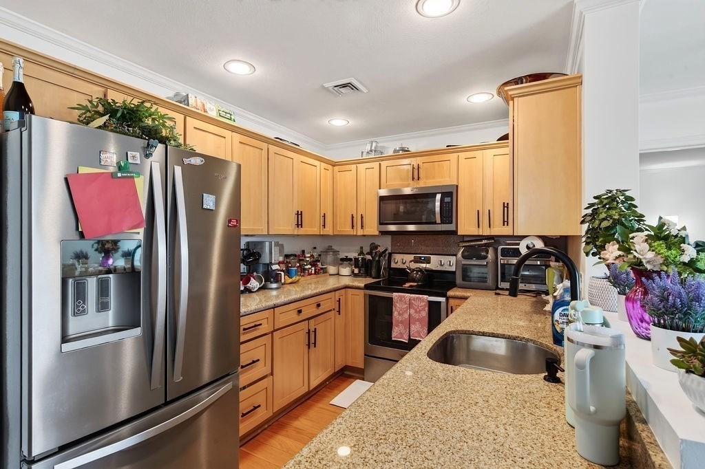 360 Revere Beach Blvd # 217 Property Photo 14