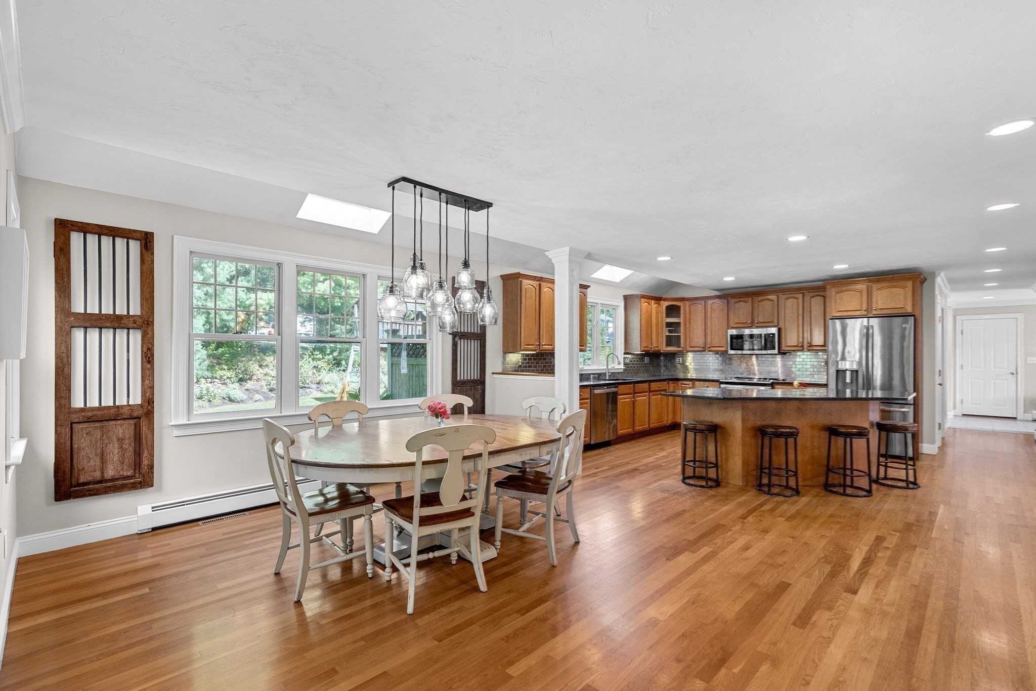 94 Valley Street Property Photo 10