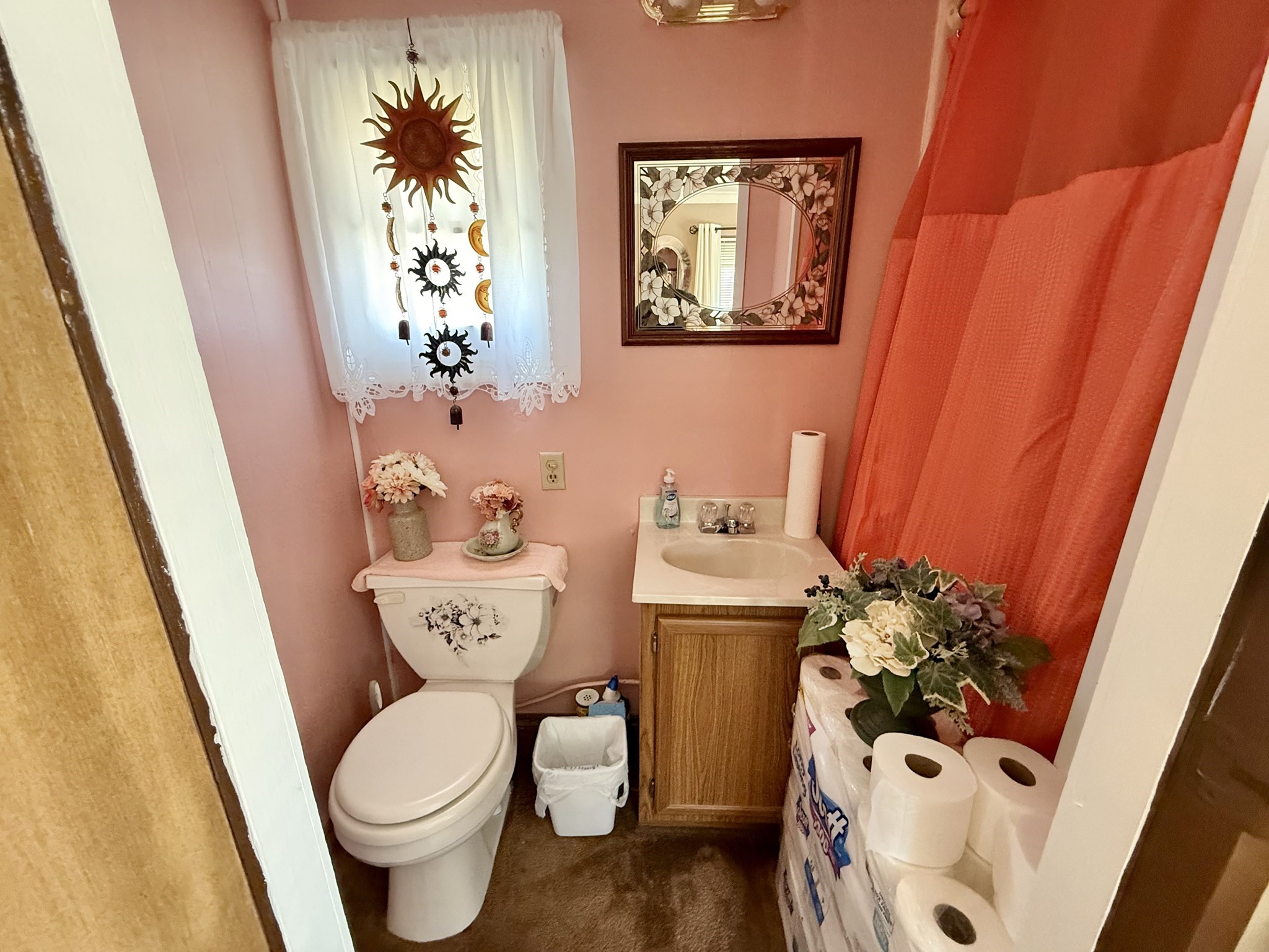 735 Memorial Dr # 2 Property Photo 8
