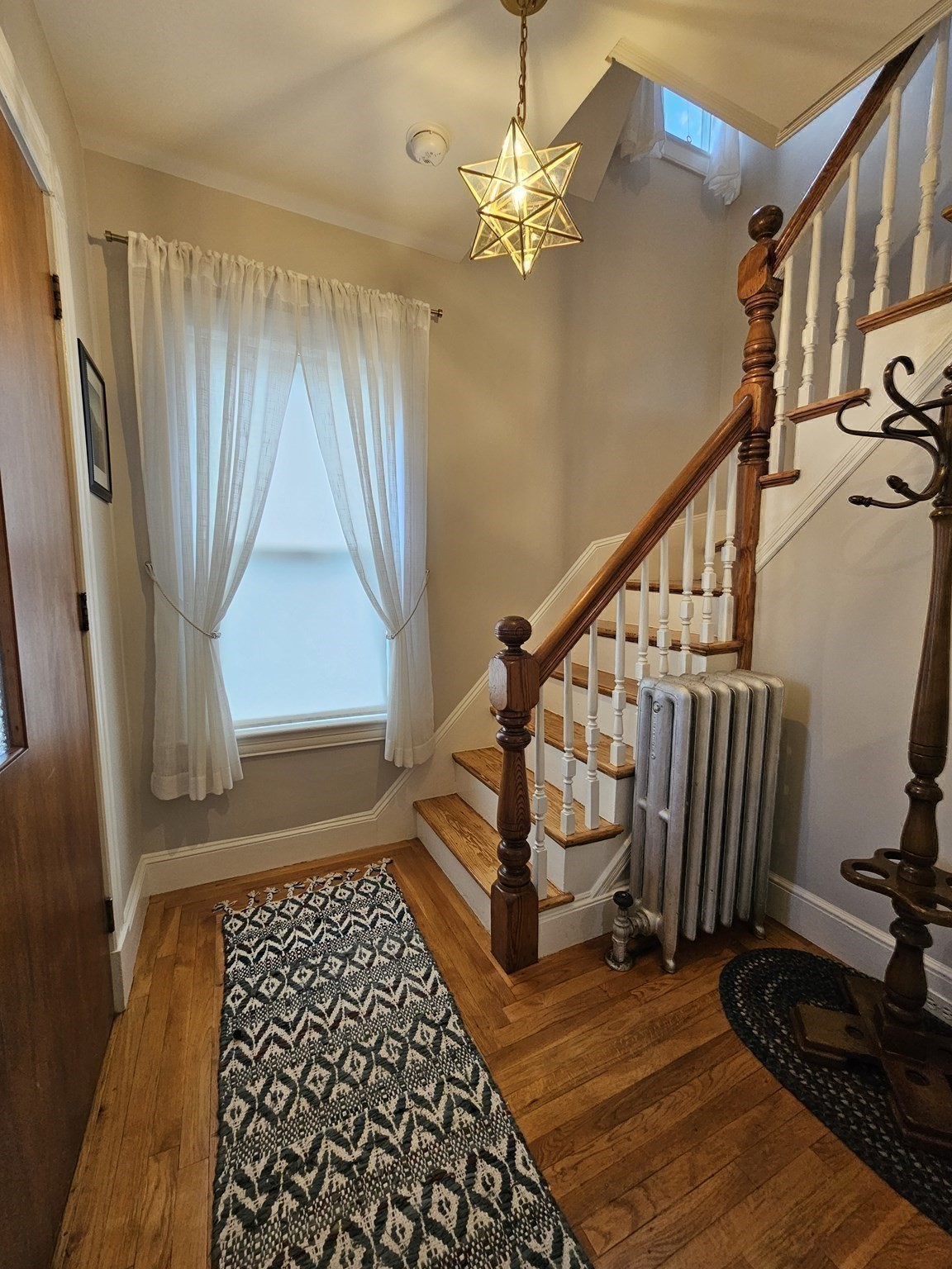 27 Dayton St Property Photo 14