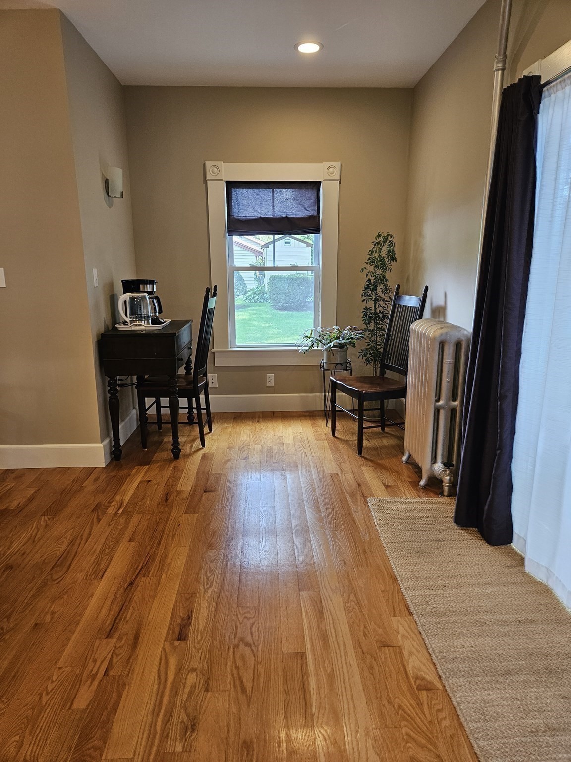 27 Dayton St Property Photo 23