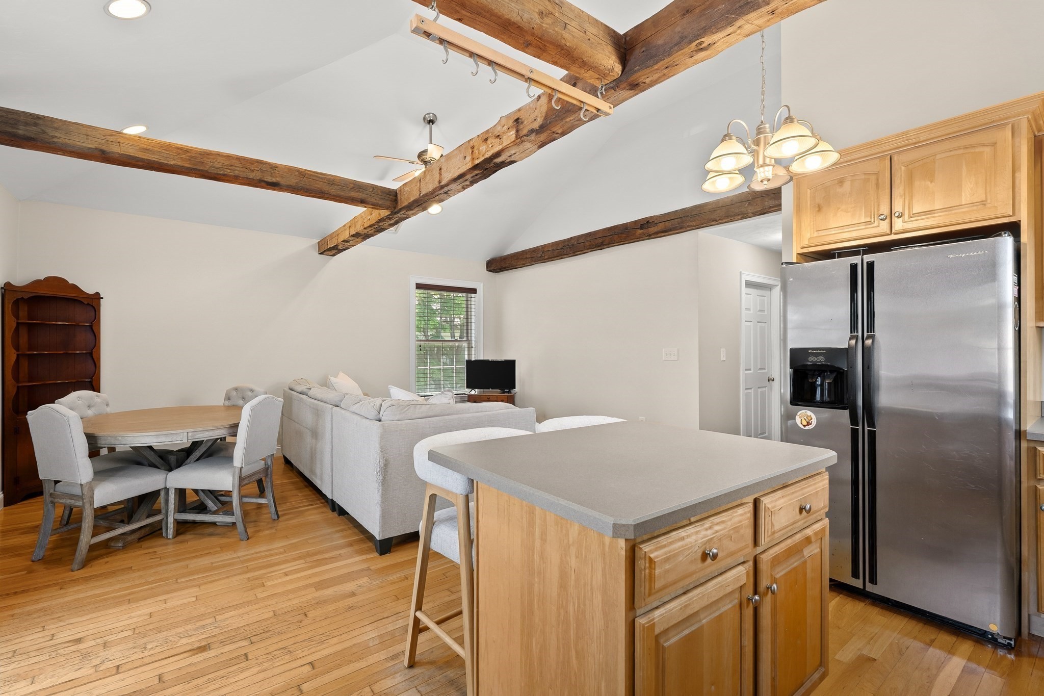 521 Washington Street # 3 Property Photo 6