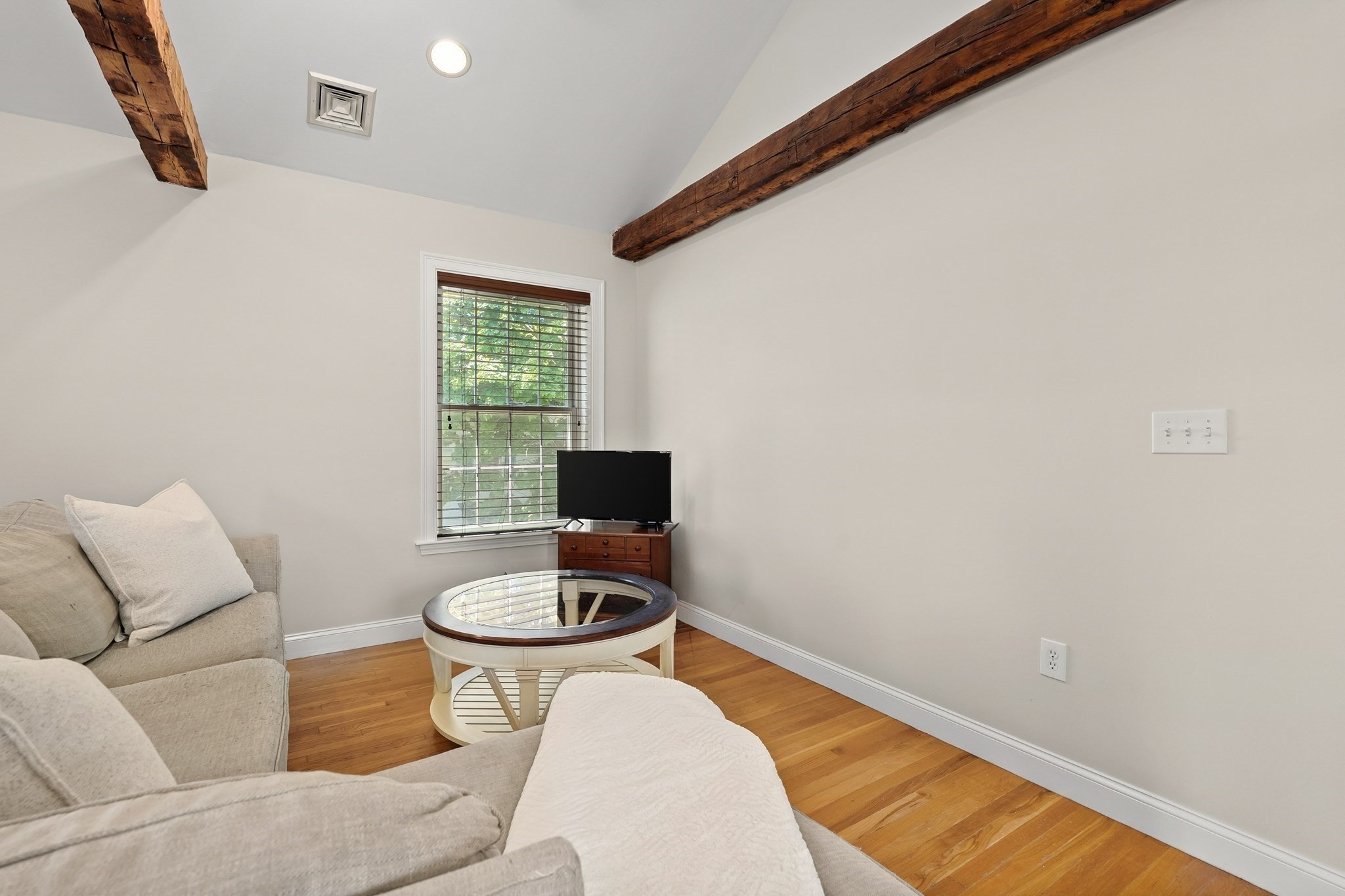 521 Washington Street # 3 Property Photo 7