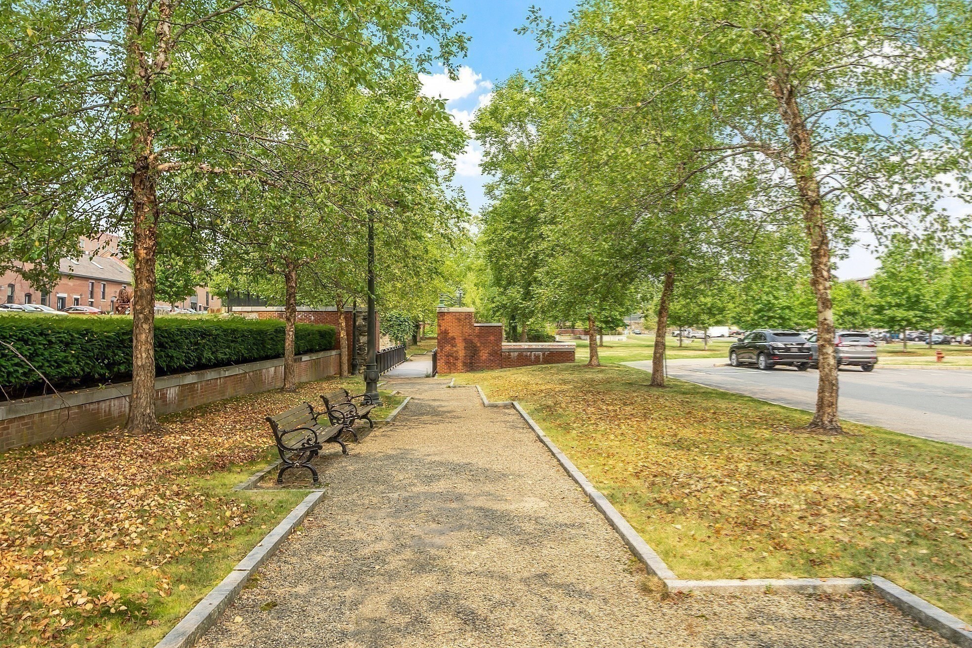 52 Lawrence Dr # 601 Property Photo 15
