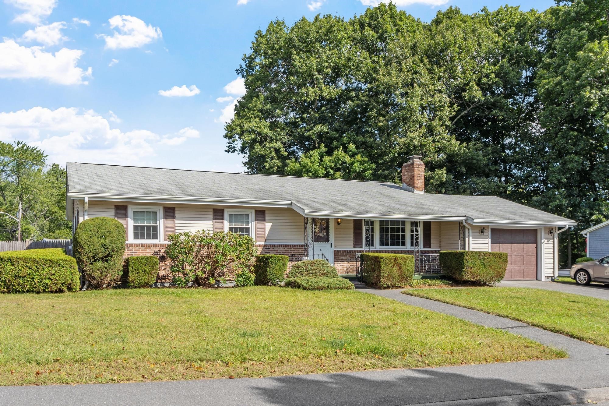 6 Fuller Dr Property Photo 1