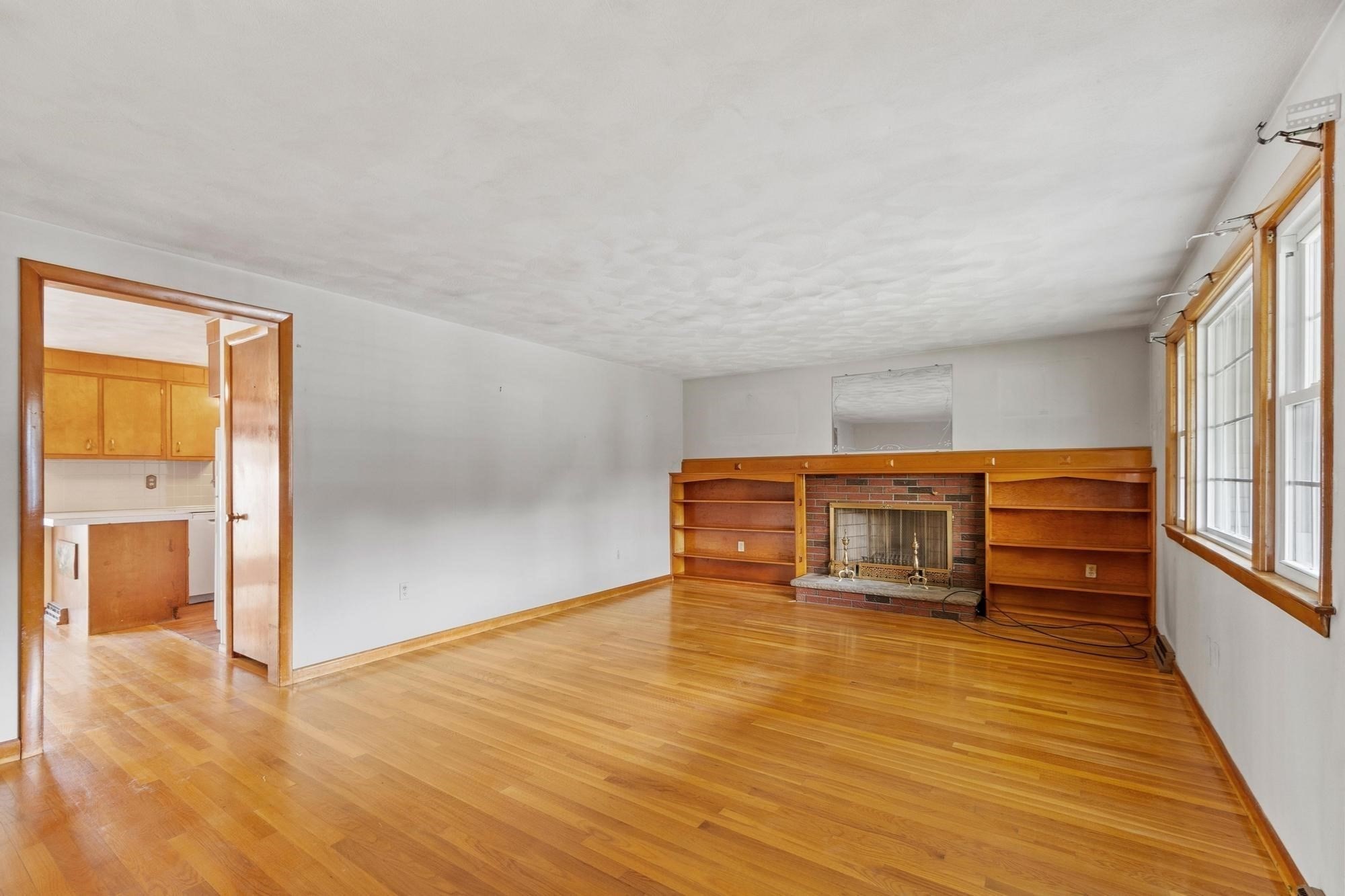 6 Fuller Dr Property Photo 5