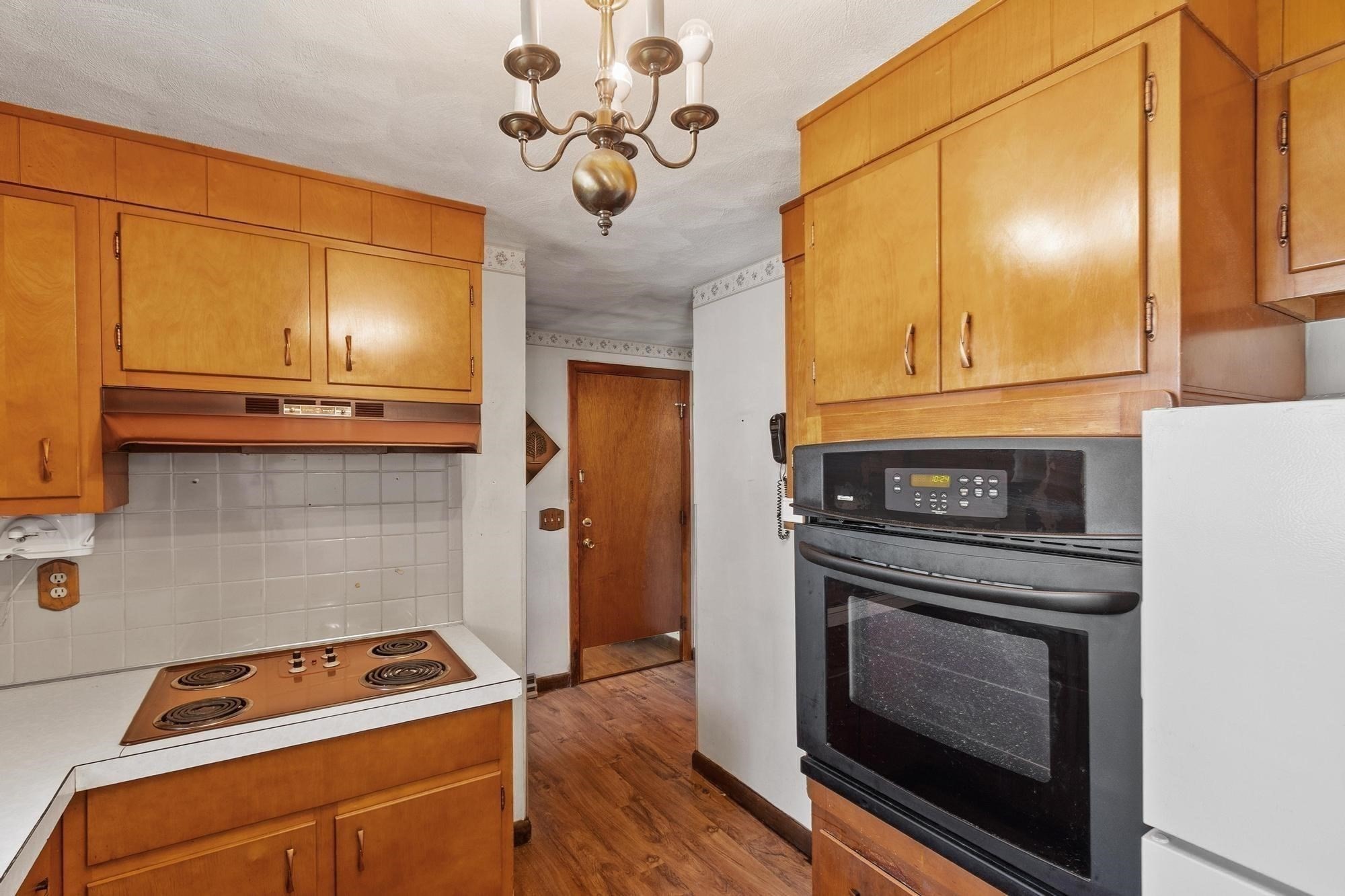 6 Fuller Dr Property Photo 14