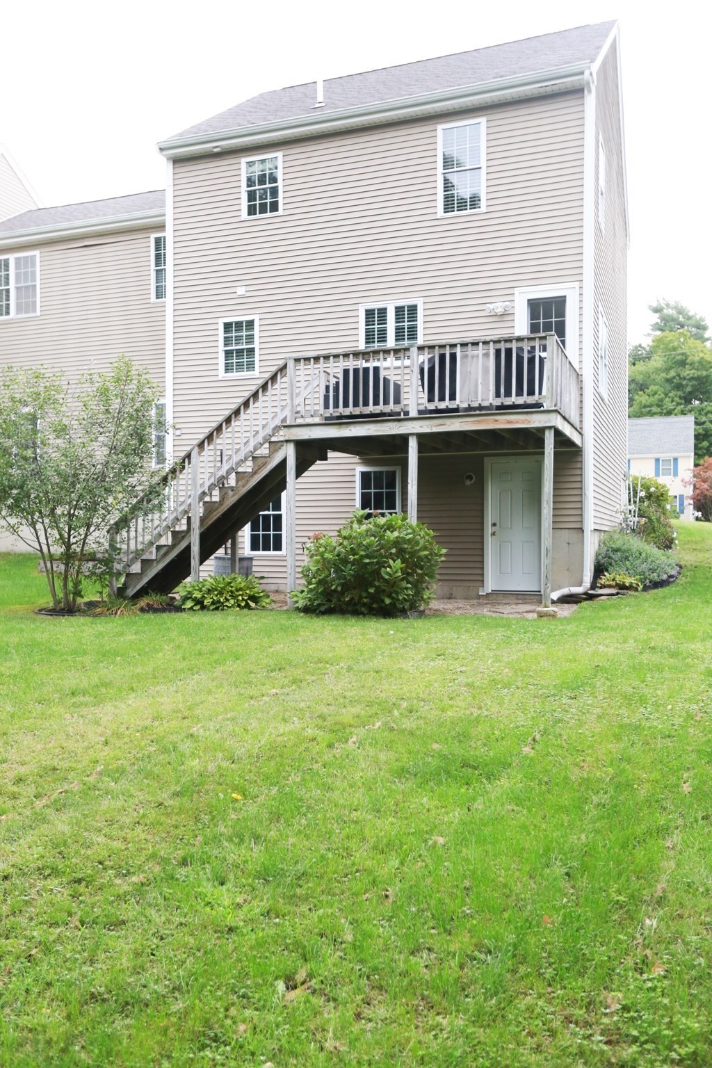 357 Laurel Street # 357 Property Photo 6