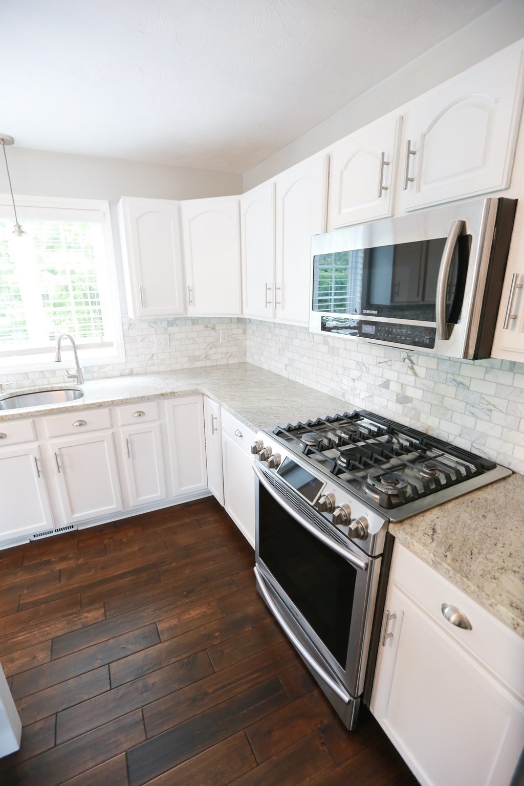 357 Laurel Street # 357 Property Photo 13