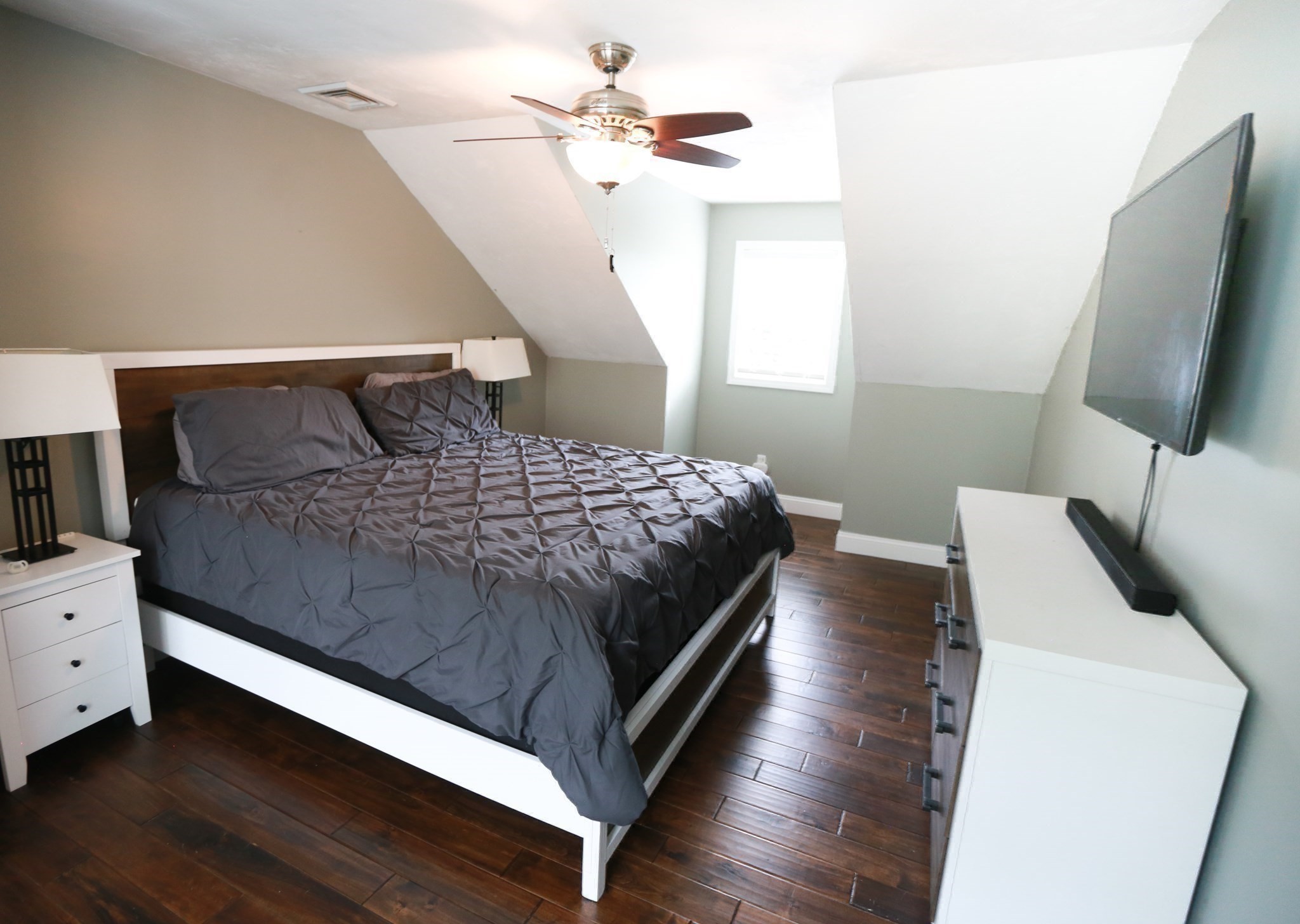 357 Laurel Street # 357 Property Photo 17